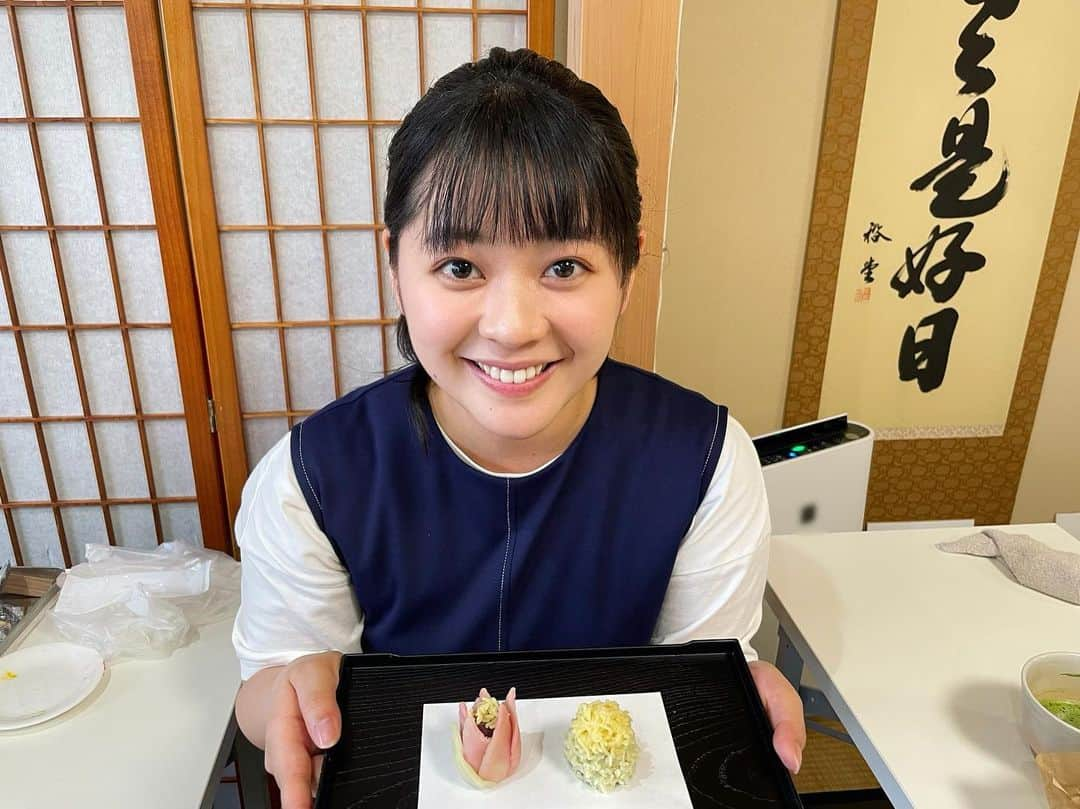 谷元星奈さんのインスタグラム写真 - (谷元星奈Instagram)「* 先日、高校時代からの友人とみんなで京都に✨  練り切り作りを体験しました🍵  テーマはチューリップと菜の花でした🌷 みんなそれぞれ個性が出て楽しかったです☺️   自分が作った練り切りの写真、選びきれず3枚載せちゃお！  またすぐに集まりたいな〜😌  #京都#練り切り#ねりきり#お菓子作り#体験#kyoto  #ガチすぎて作ってる間は無言 #チューリップ#菜の花#生菓子#お抹茶 #観光#旅行  #雨の京都#土砂降りでした#雨宿り#喫茶店で一生喋ってた#それもまた楽しかった」5月15日 20時13分 - tanimoto_seina