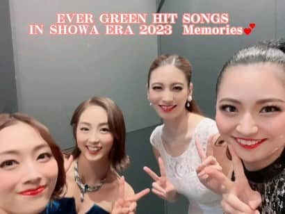 のインスタグラム：「こんばんは😊⁡ ⁡⁡ ⁡載せきれてなかったお写真を、動画にしてみました。 なかなか上手くできたっ🤭  この紫のお衣裳ばっかりで皆さん飽きていらっしゃるかもしれませんが!!!笑 ここぞとばかりに盛り込んでみました🥰  久しぶりに本名ではなく香咲 蘭として過ごし、懐かしい所に帰ったような感覚を味わい、 元気が出たよーとか楽しかったーとか言ってくださることで、私の心も温かさで満たされました。 ⁡ 😇⁡ ⁡⁡ ⁡#ありがとう⁡ ⁡#思い出⁡ ⁡⁡ ⁡振り返りこれにて終了🤗」
