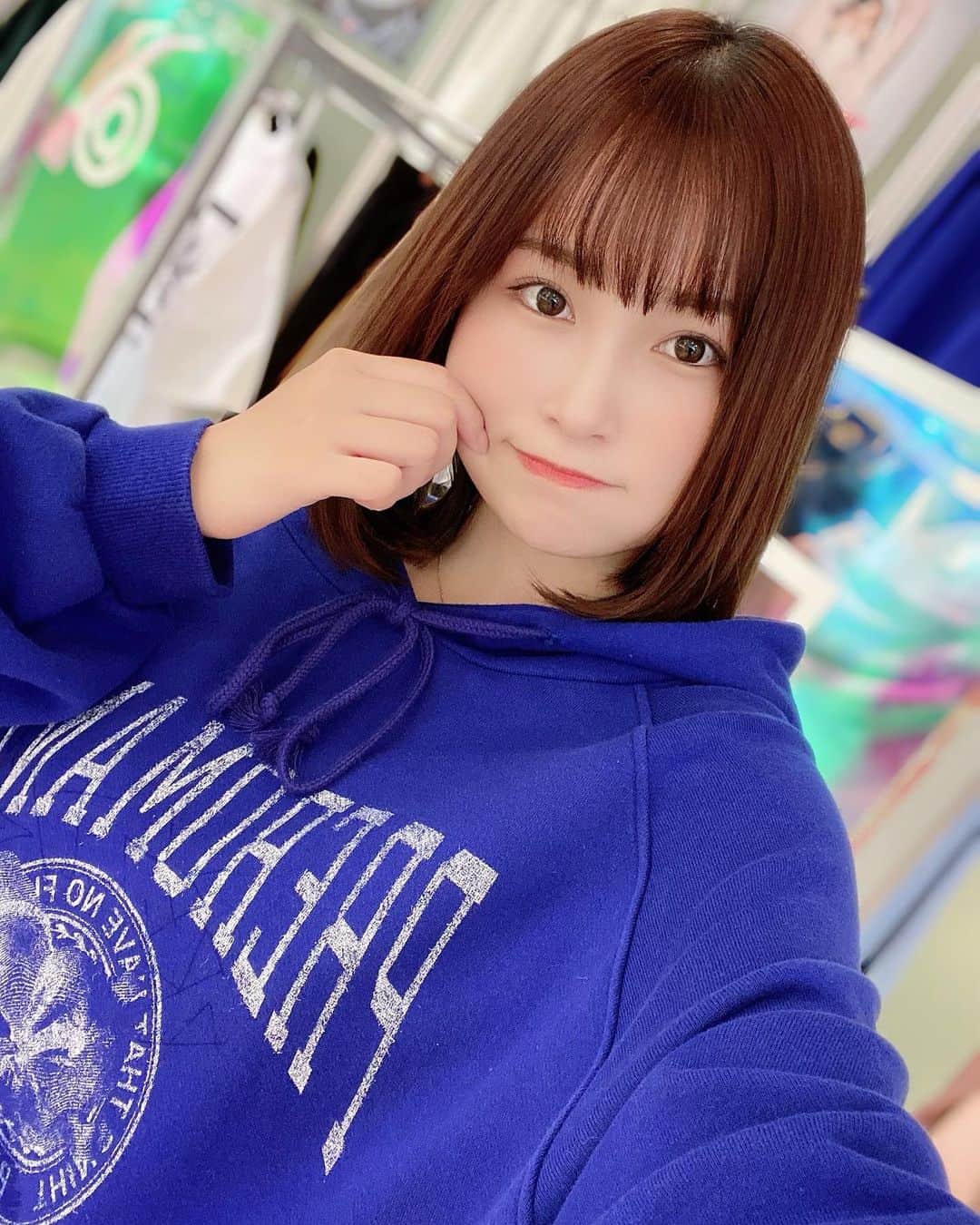 河合あすなのインスタグラム：「むにーっ #prestigeapparel」