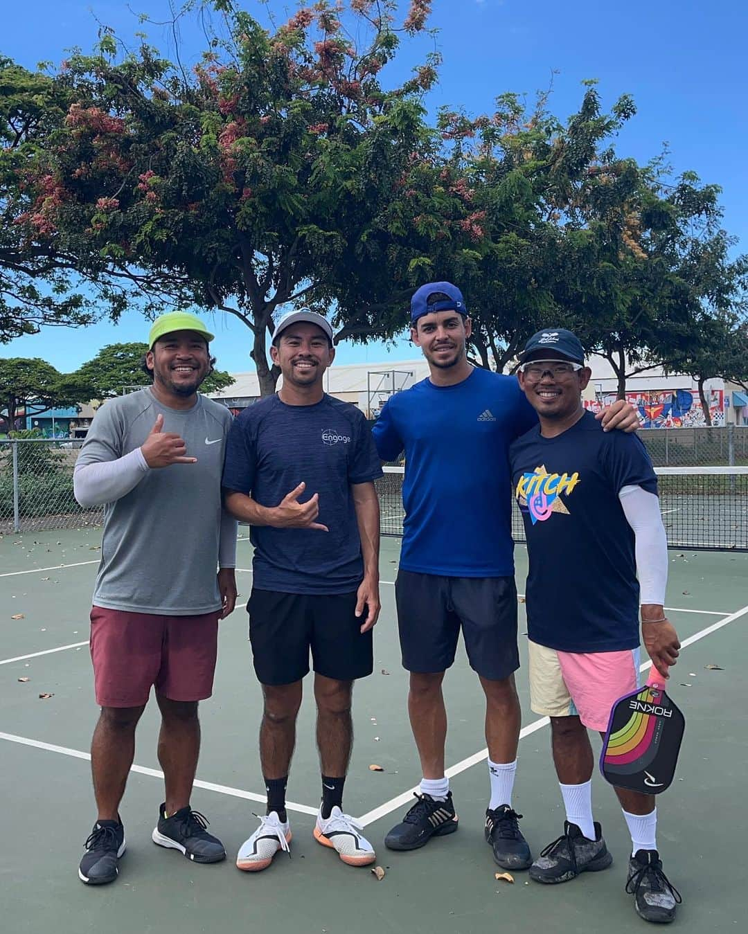 タッド・フジカワのインスタグラム：「HAWAI'I PHOTO DUMP AGAIN🌺😊 This trip back home was so amazing.😭 Got to see family, best friends, and made new friends! Also can't forget all the pickleball. 🙃😂   • • #hawaii #home #friends #professional #pickleball #athlete #golfer #asian #life #love #portrait #travel #adventure #pride #visibility #inspiration #gay #queer #inclusion #lgbtq #advocate #activist #instagram #influencer」