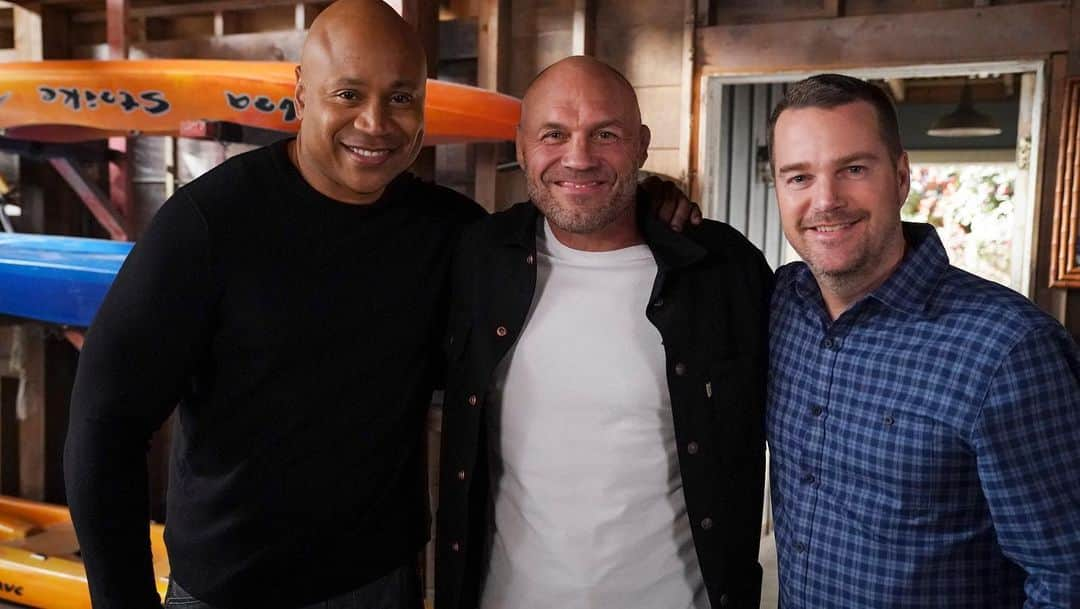 NCIS:LA 〜極秘潜入捜査班さんのインスタグラム写真 - (NCIS:LA 〜極秘潜入捜査班Instagram)「🎶 All around us are familiar faces...🎶 If you missed last night's episode, don't worry, we don't hold grudges. 🥰 You can still make it up to us by catching up on @ParamountPlus now at the link in bio.」5月16日 6時38分 - ncisla