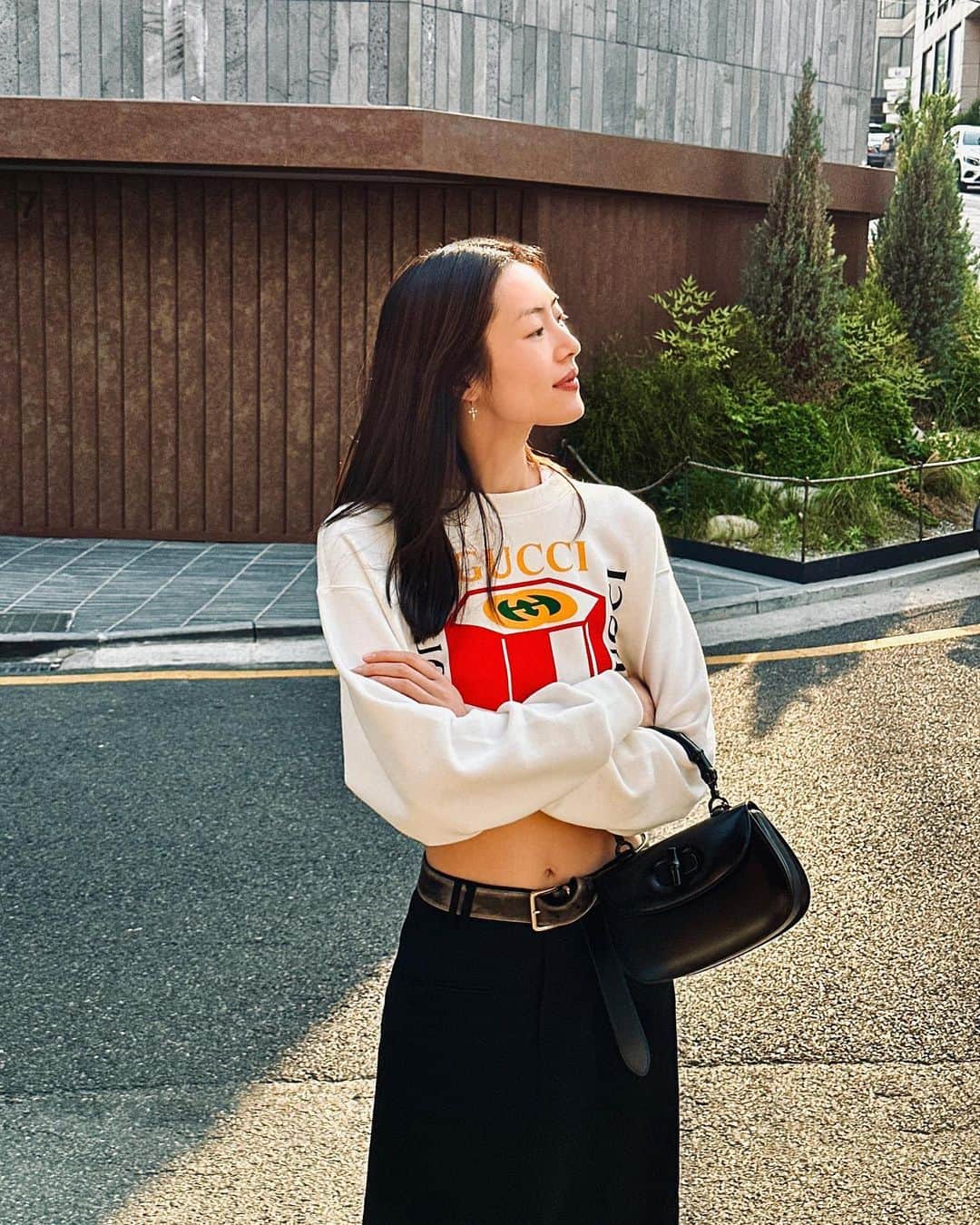リウ・ウェンのインスタグラム：「Another morning stroll ☀️」