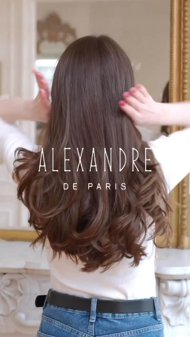 アレクサンドル ドゥ パリのインスタグラム：「Dica quente: esse estilo é ideal para o dia da lavagem do cabelo!  Saiba mais em www.alexandredeparis.com.br  #hairaccessories #handmadeinfrance #fashionisinthehair」