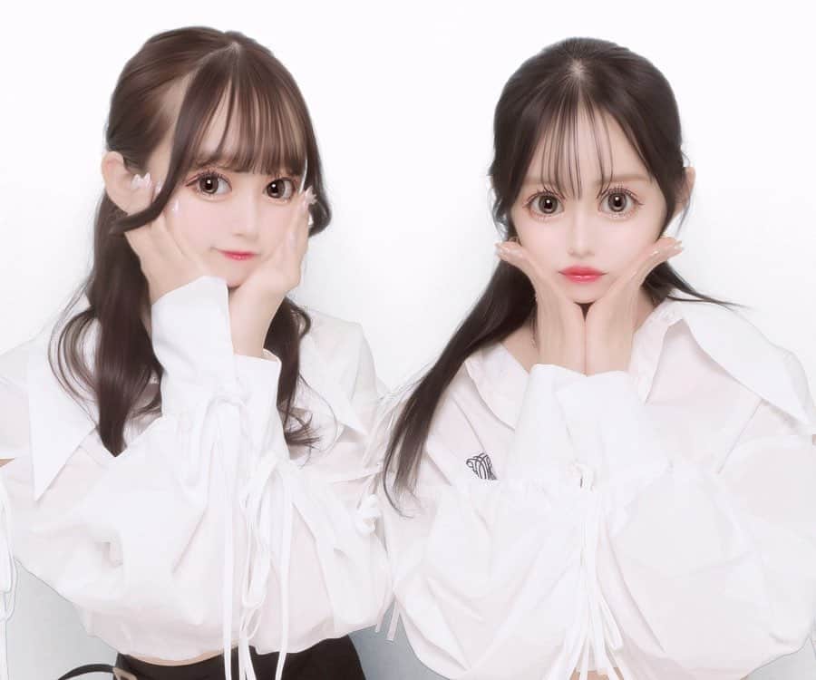 町田穂花のインスタグラム：「.  少し前に姫と👸🏻♡  またはやくあいたい！  #プリント倶楽部 #ぷりんと倶楽部 #プリクラ #ぷりくら #プリクラ加工 #ルートミー #双子コーデ #おそろコーデ #まちほの」