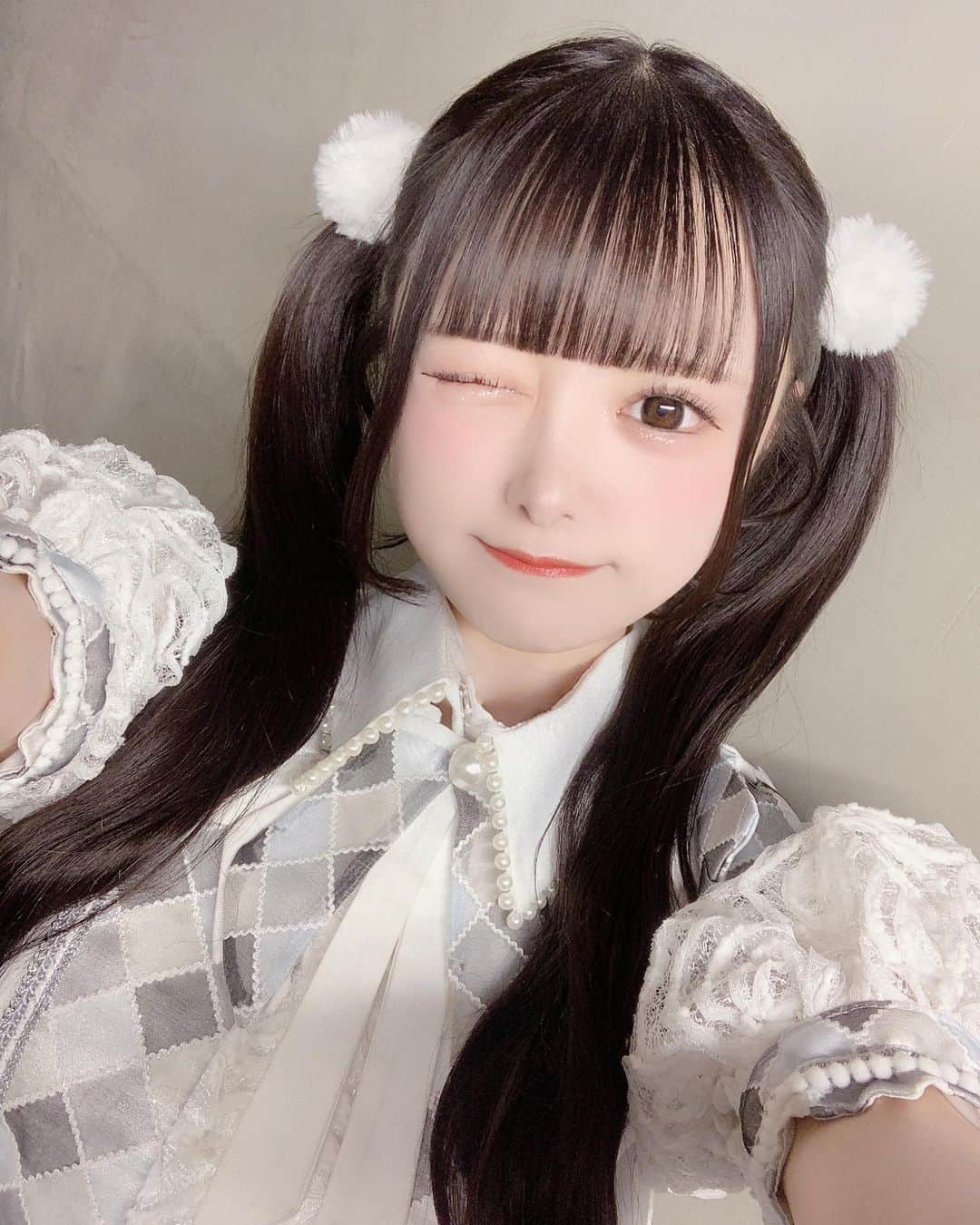 心花りりのグルメインスタ