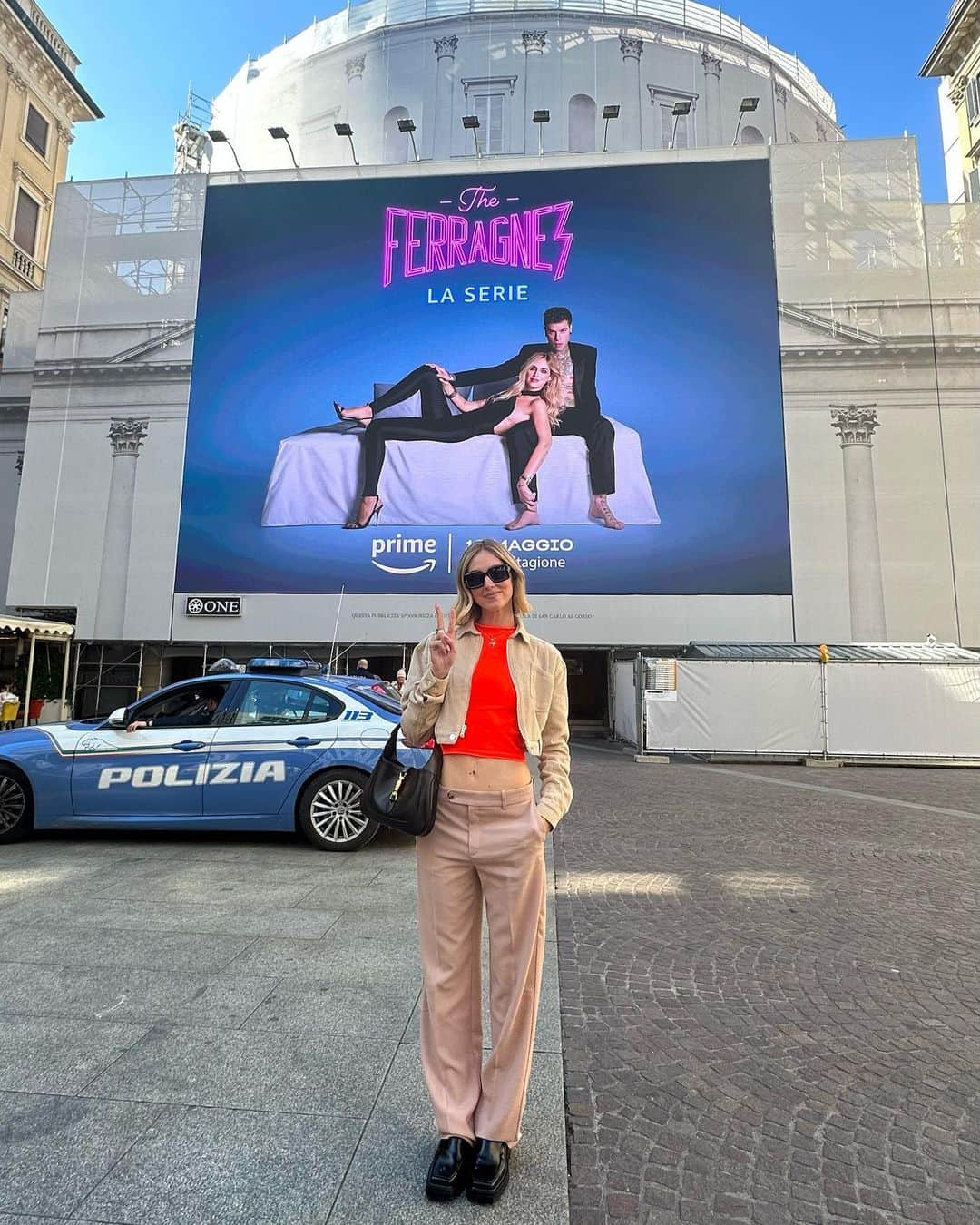 キアラ・フェラーニさんのインスタグラム写真 - (キアラ・フェラーニInstagram)「Are you guys ready?  -2 days to the premiere in Milan and -3 days for the first 4 episodes live 🥹 #TheFerragnez」5月16日 0時00分 - chiaraferragni