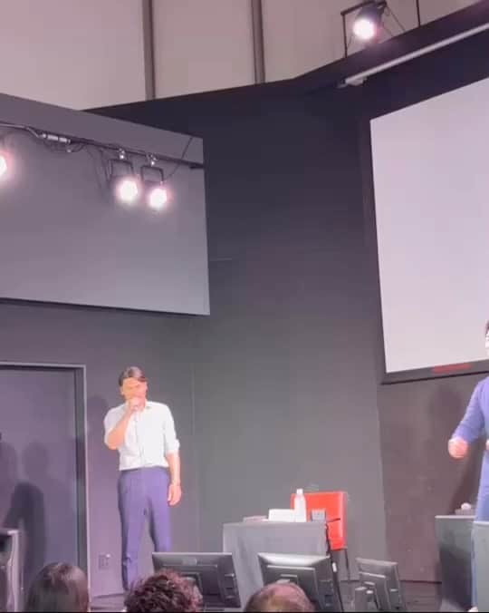 G.G.佐藤のインスタグラム：「今宵、劇団獅子復活〜！！！ 我々のお願いにも心よく応えて頂いて、辻さんめちゃくちゃ優しかった。 ありがとうございましたー！ #seibulions」