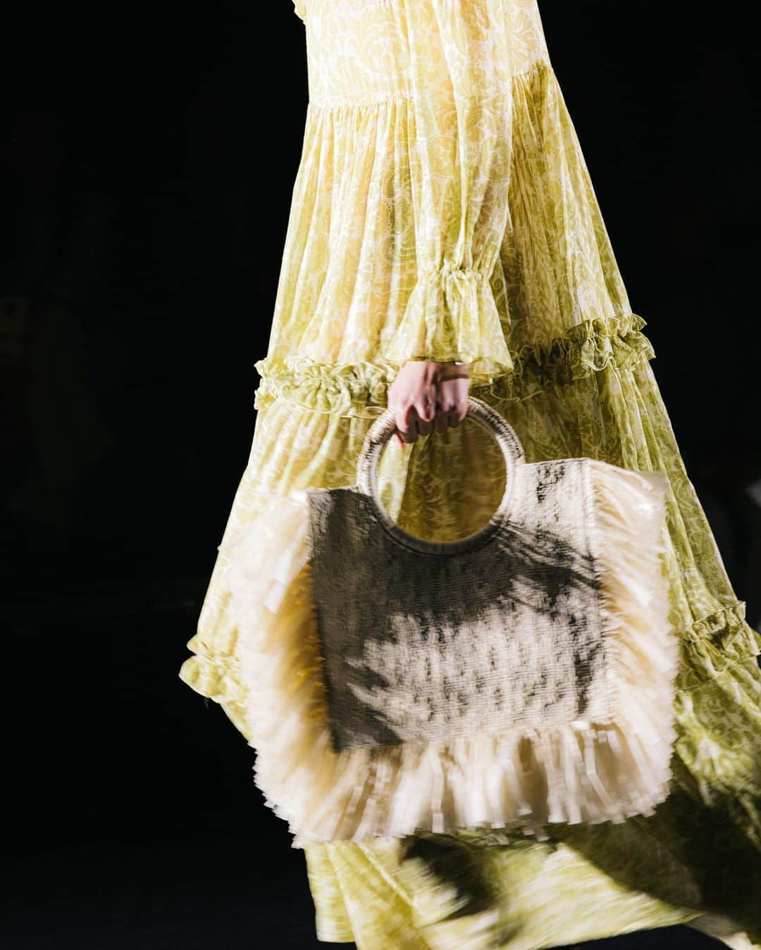 ハビエルシモーラさんのインスタグラム写真 - (ハビエルシモーラInstagram)「080 Fashion Show | IN-TOCUH SS23 by SIMORRA presented at @080bcnfashion @esma.events  Thanks to @alohas @pardohats 🤍  #SIMORRA #SIMORRASS23 #In-touch #080bcnfashion #080barcelonafashion #080bcn」5月16日 1時14分 - simorraofficial
