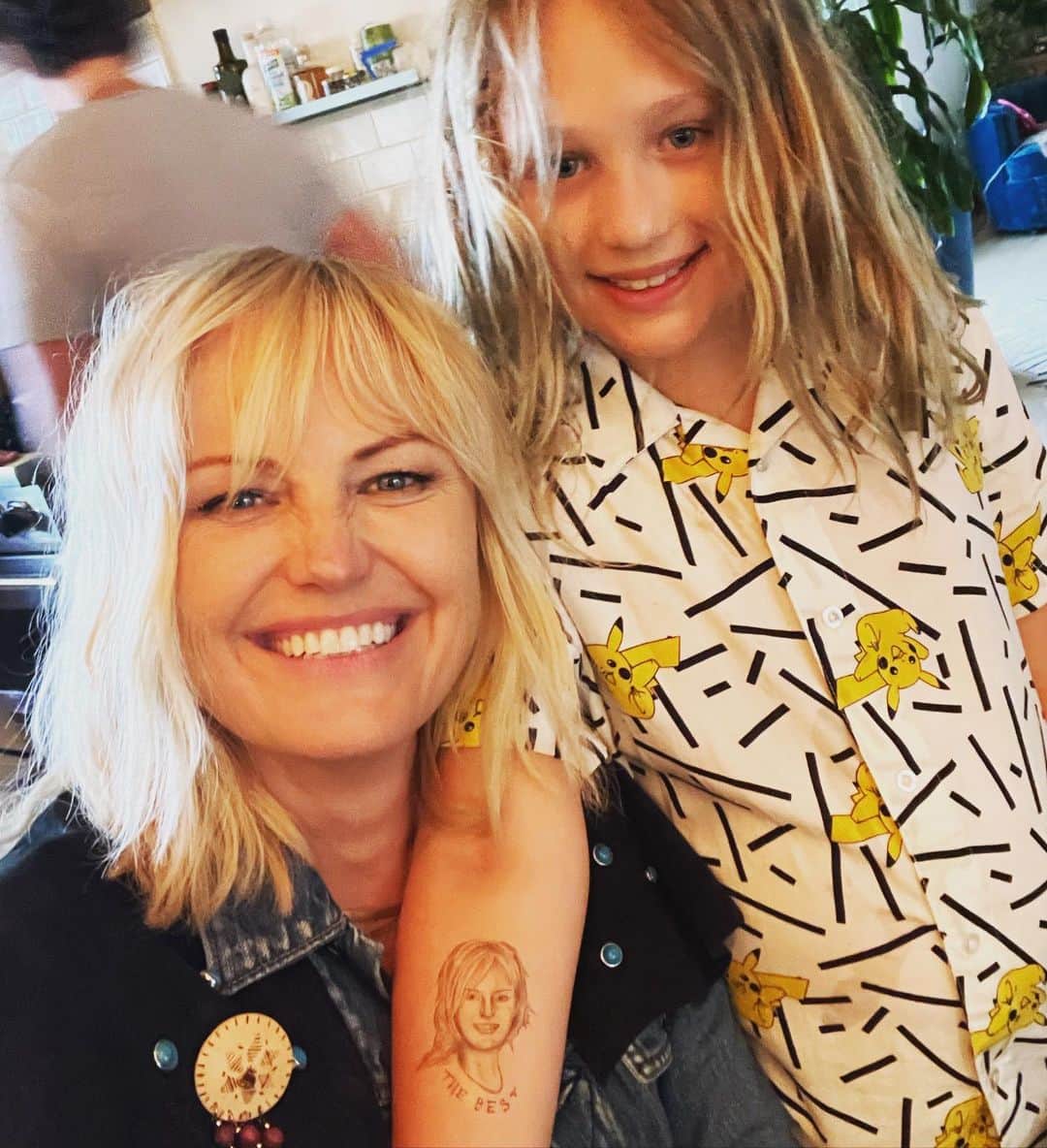 マリン・アッカーマンのインスタグラム：「Being his mom is the best! He brings me so much joy it makes my heart want to burst 😍 I love you my boy ♥️ #mothersday #love #family #mom」