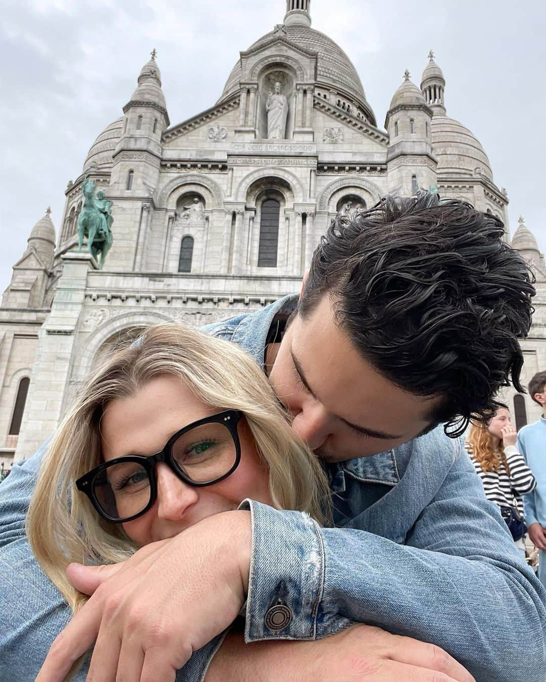 カーステン・ムーア＝タワーズのインスタグラム：「Paris is always a good idea 🤍」