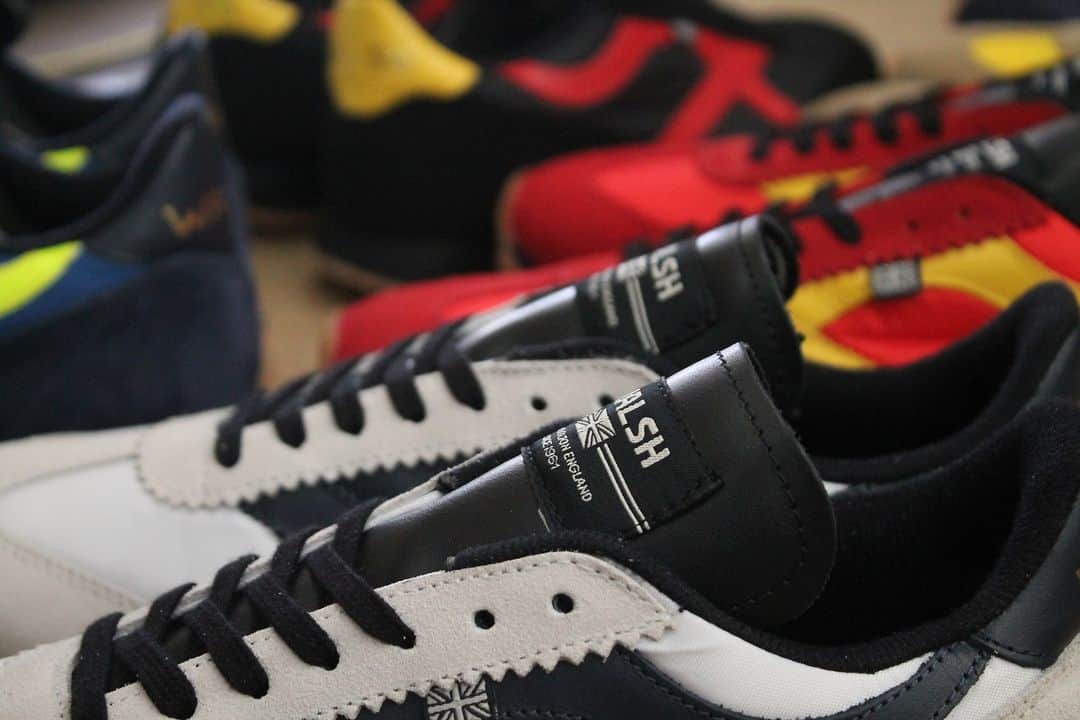 ウォルシュのインスタグラム：「The Strike have had some new introductions. Online Now.  #normanwalsh #britishmade #footwear #ukmfg #trainers #madeinbritain #sneakers」