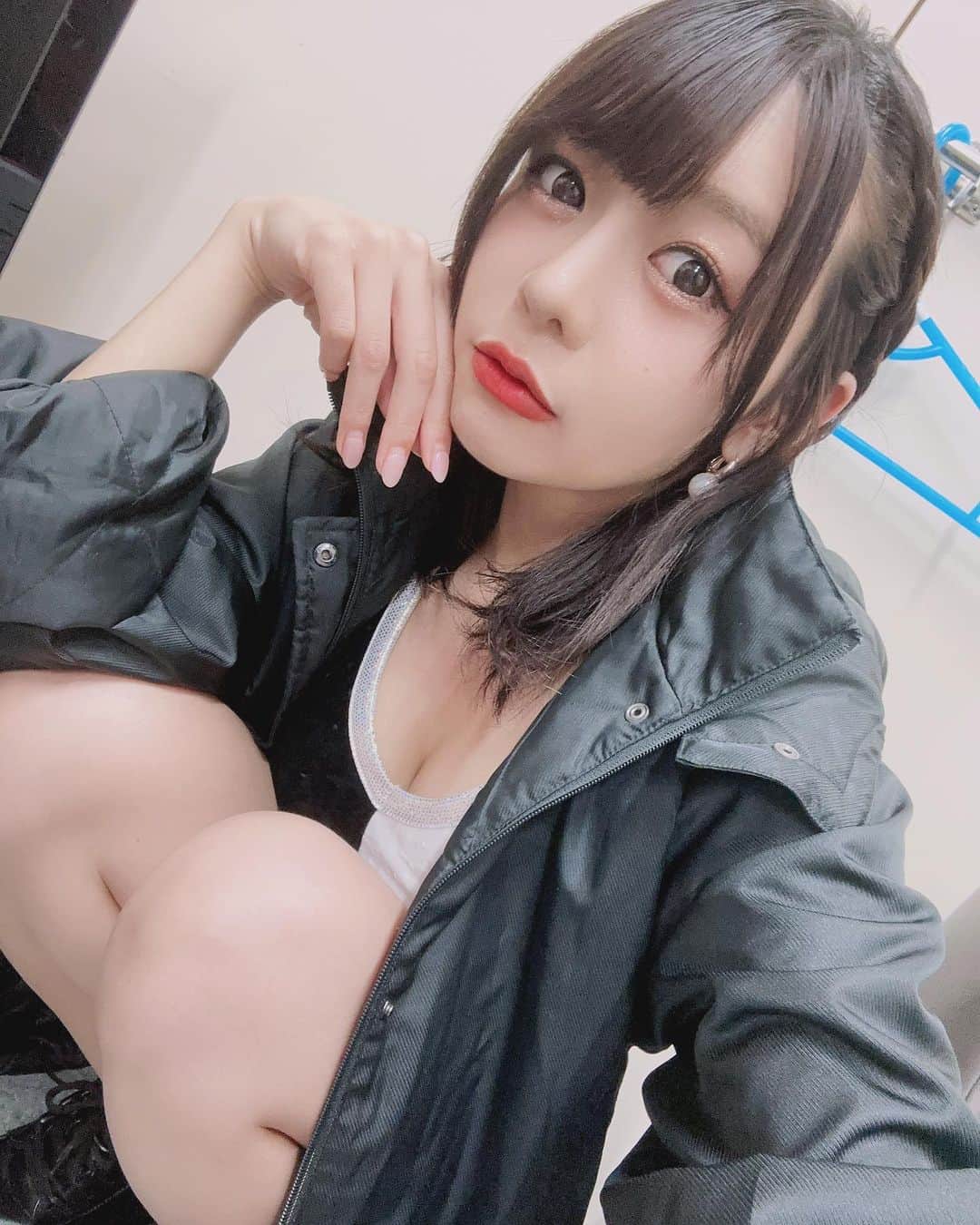 織田唯愛さんのインスタグラム写真 - (織田唯愛Instagram)「もう次の試合が待ち遠しいいいい。 . . うちも習いに行こっかな。。。 . . . . #格闘技 #格闘技好きな人と繋がりたい #格闘技好きと繋がりたい  #ラウンドガール #アイドル #knockout」5月16日 3時48分 - odaichika