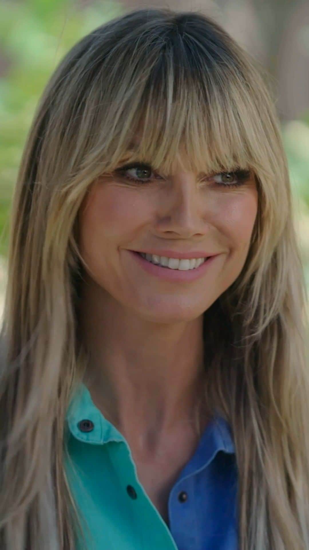 HGTVのインスタグラム：「With this kind of practice, @heidiklum will soon be the very *model* of #demoday know-how!  #CelebIOU is #OnHGTV tonight at 8|7c.」