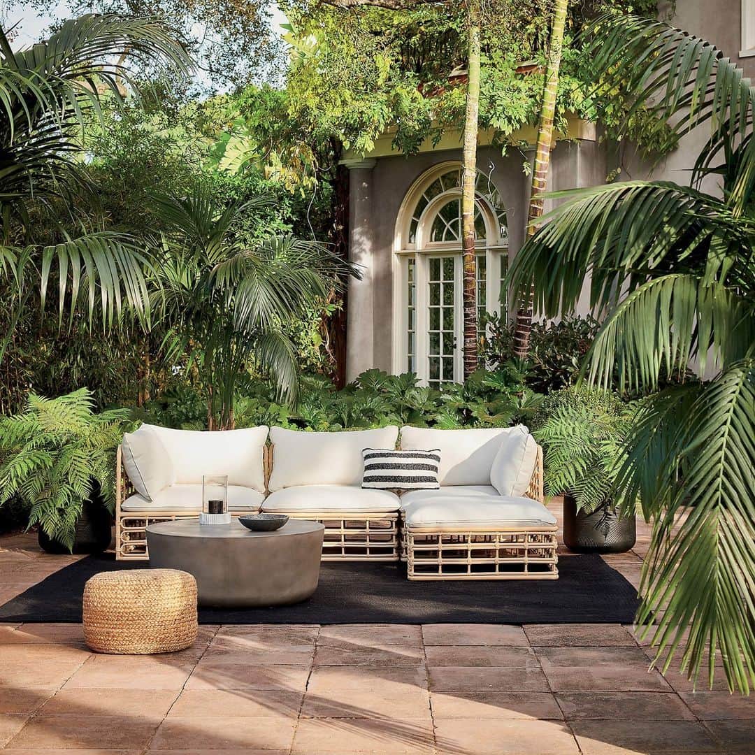 HGTVのインスタグラム：「Psst. Did you hear? You can score Memorial Day sales RIGHT NOW!⁠ ⁠ That's right. Why wait until the holiday weekend to deck out your deck? Amazon, Wayfair, Crate & Barrel, Solo Stove and other popular retailers are offering major discounts on sofas, patio furniture, fire pits and so much more.⁠ ⁠ Click this picture at the link in our bio and start saving big.⁠ ⁠ #HGTVShopping」