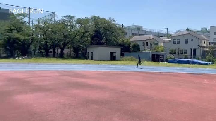 末續慎吾のインスタグラム：「⁡ 200m≒円盤投げ ⁡ ⁡ 円盤投げからのコーナーワーク。 ⁡ 遠心力と私とで話し合った結果 ⁡ 円盤投げは私の短距離観と相関関係あるようです。 ⁡ MY円盤欲しい。 ⁡ アース。 ⁡ #相関関係#真理の本質は繋がっている#コーナーワーク#極めるとは？#遠心力を自ら生み出す#円盤投げ≒200m」