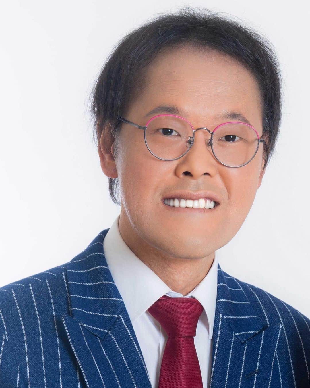 吉本新喜劇のインスタグラム：「【道頓堀ベンチャーズ】  5/28(日)18:30開場/19:00開演 「道頓堀ベンチャーズ」 会場:YES THEATER  追加キャスト決定！！🎉 アインシュタイン稲田さんが 道頓堀ベンチャーズに出演決定 しました🥺！！ 果たしてどんな役柄で 出演なのか、、お楽しみに😚  #アインシュタイン  #アインシュタイン稲田  #吉本新喜劇 #道頓堀ベンチャーズ」