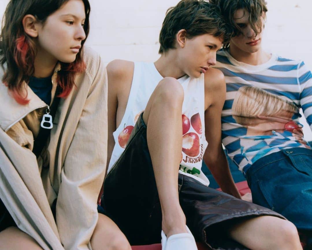 のインスタグラム：「Immerse yourself in the essence of Spring and Summer with JW Anderson's latest collection.  Shop now at I.T stores and ITeSHOP.  #ITHK #ITeSHOP #SS23 #JWAnderson」