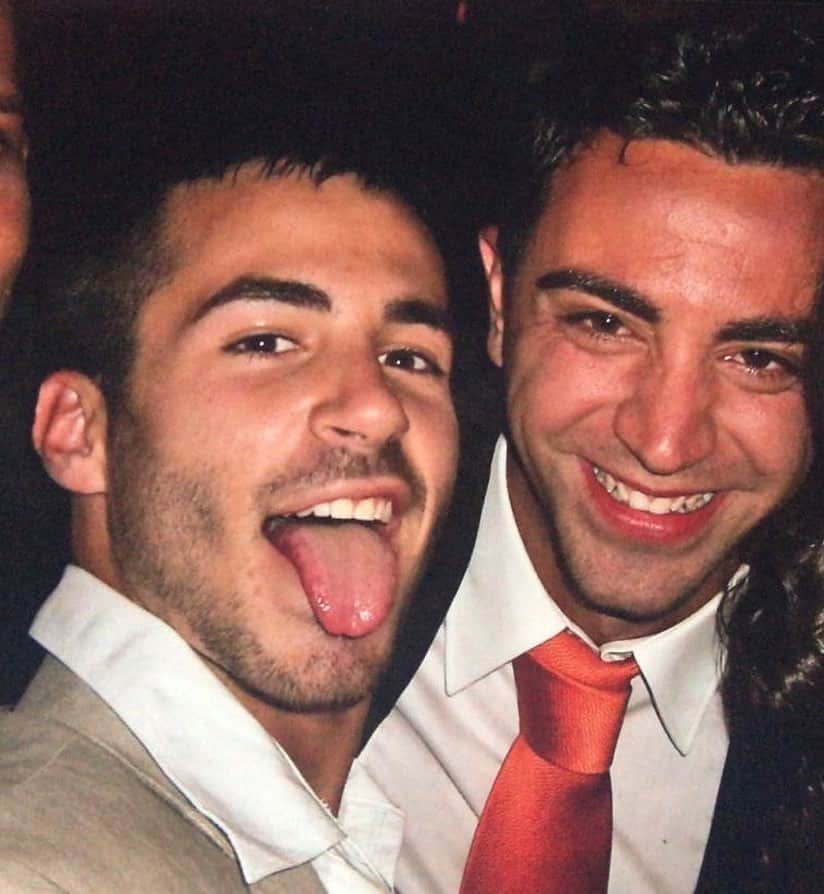 のインスタグラム：「Ets molt gran, Maki @xavi. Ningú millor que tu per representar els valors i la identitat del club que tan estimem. Primera lliga de moltes. Felicitats, Maki. Orgull. 🏆」