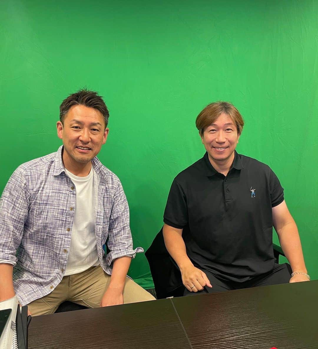 のインスタグラム：「. SPOTVNOWにて石黒アナウンサーと共にAngels戦 大谷翔平選手の二刀流dayゲームを解説。  最終打席に二塁打が出れば、MLB初となる先発投手によるサイクル安打達成と期待がかかりましたがシングルを放ち達成はお預け。 しかし、いつものような表情や体のキレが無い中でもキャリア5度目の4安打。1964年（メル・ストットルマイヤー）以来、先発投手で5度出塁。 投げては3被弾を打たれながらも7回を投げきり今季5勝目とさすがの活躍でした。  #MLB #SPOTVNOW #MLB好きおじさんによる #解説 #LosAngelesAngels #BaltimoreOrioles #大谷翔平 選手 #二刀流Day」
