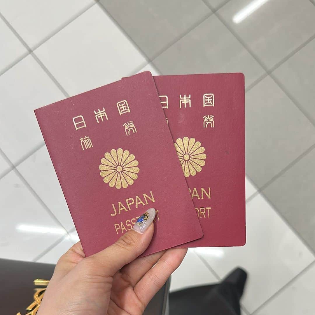 栗田楓のインスタグラム：「🇯🇵→🇰🇷  #旅行 #海外旅行 #旅行好き #旅行女子 #旅行好きな人と繋がりたい  #韓国 #韓国旅行」