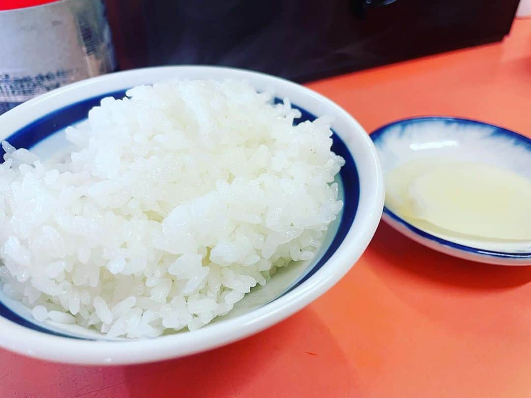 宮田麺児さんのインスタグラム写真 - (宮田麺児Instagram)「美味すぎる  #ラーメン」5月16日 11時57分 - miyatamenji