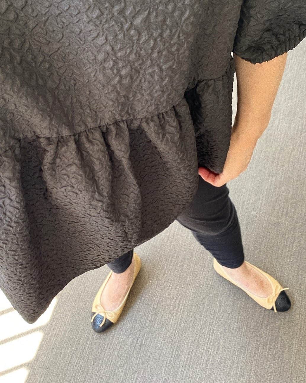 i_am_romikoのインスタグラム：「最近モノトーンのお洋服ばっかりやなぁ♡ #ootd」