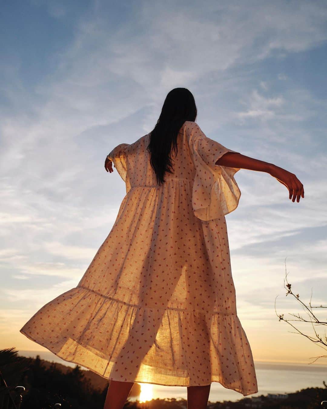 のインスタグラム：「From sunglasses and raffia accessories, to airy cover-ups and lightweight hemp staples, our hot weather heroes are made for your effortless summer looks  Evoke the feel-good season in these exotic blooms, palm fronds and vibrant prints!   #LibertyResort #Resort」