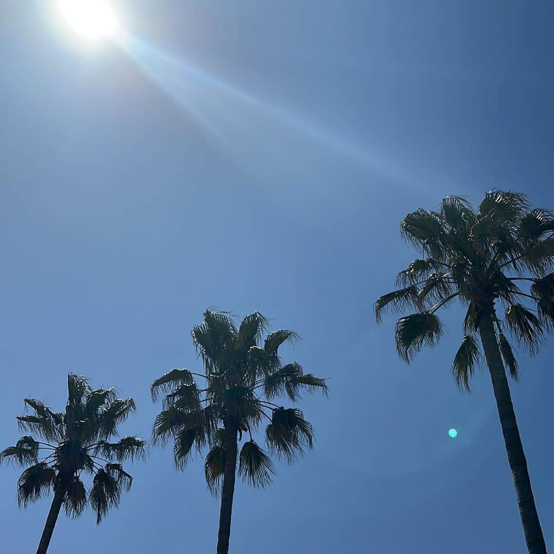 SUSHIBABYさんのインスタグラム写真 - (SUSHIBABYInstagram)「BBQ🌴🌞🌈  旅行中ほぼ天気良くて毎日難なく遊びまわれた 太陽だいすきありがとう🐒❤️‍🔥  #磯磯#isoiso#大分#BBQ」5月16日 17時24分 - ___rkc.jp