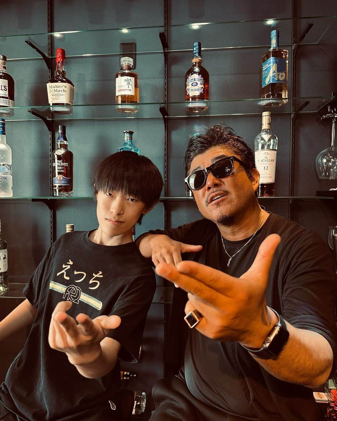 仲村光さんのインスタグラム写真 - (仲村光Instagram)「バン仲村&ヒカピー bar仲村来店 YouTube新番組近日公開 心の隙間お埋め致します､､､ #バン仲村 #ヒカピー #bar仲村  #ブレイキングダウン」5月16日 17時50分 - lounge8989