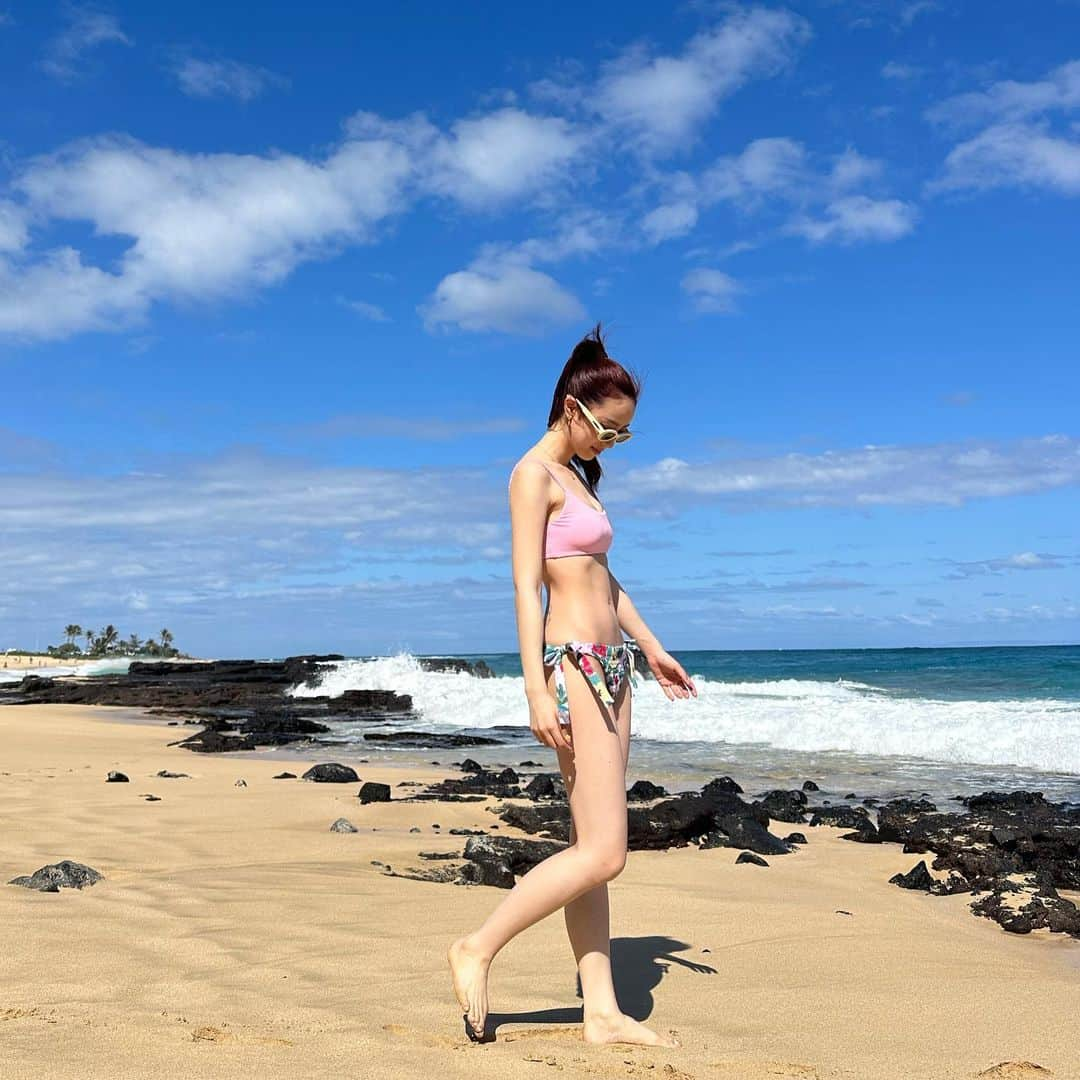 中町綾さんのインスタグラム写真 - (中町綾Instagram)「🏖️☀️👙」5月16日 18時17分 - ayanakamachi