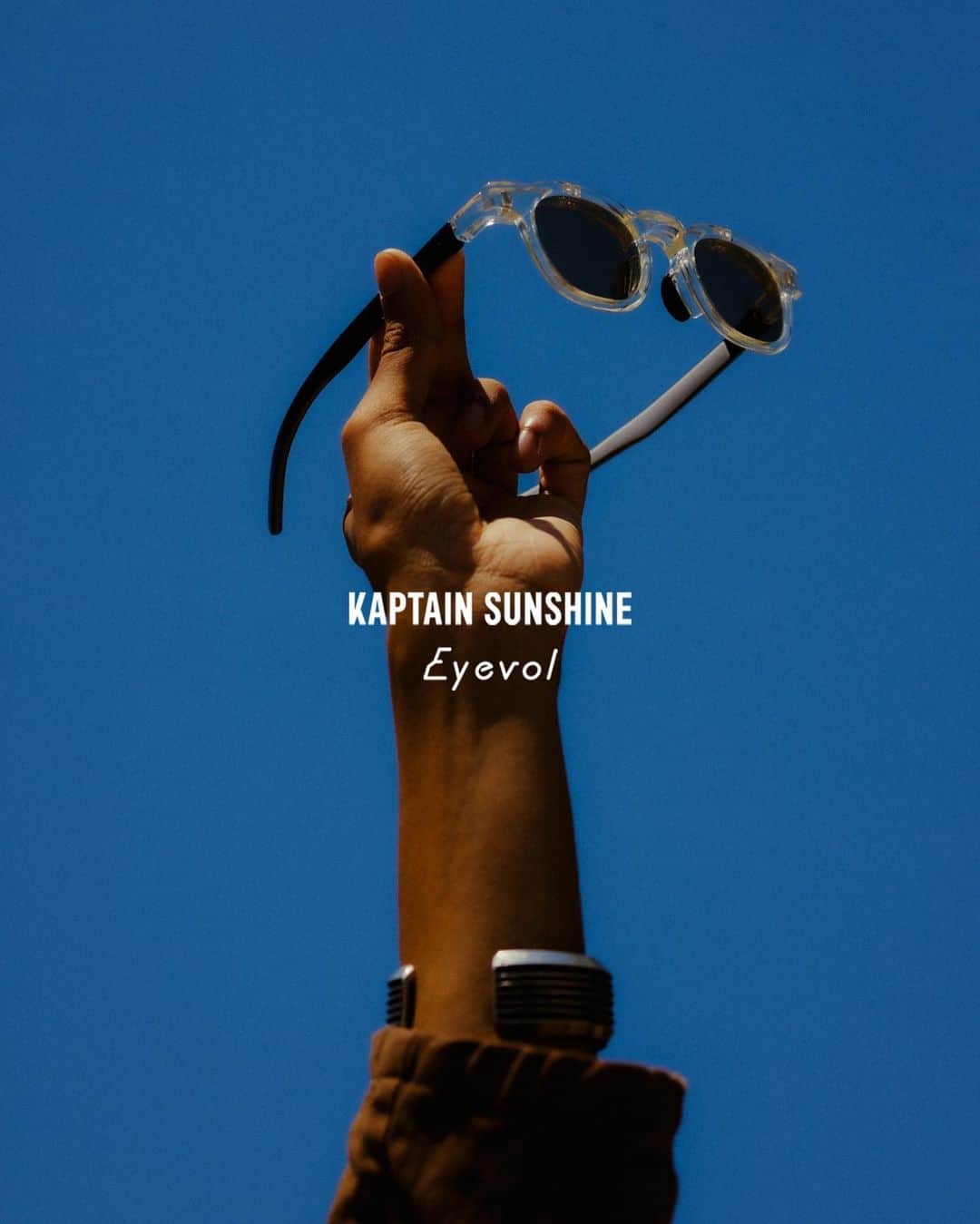 キャプテン サンシャインのインスタグラム：「.  KAPTAIN SUNSHINE SS23 ITEMS  KAPTAIN SUNSHINE × Eyevol  La Grande Plage   Matte Black × Green  Clear × L.Brown  Brown × L.Blue  Gray  It will be released on May. 20th  More information can be found at our online store. kaptainsunshine.com  #kaptainsunshine」