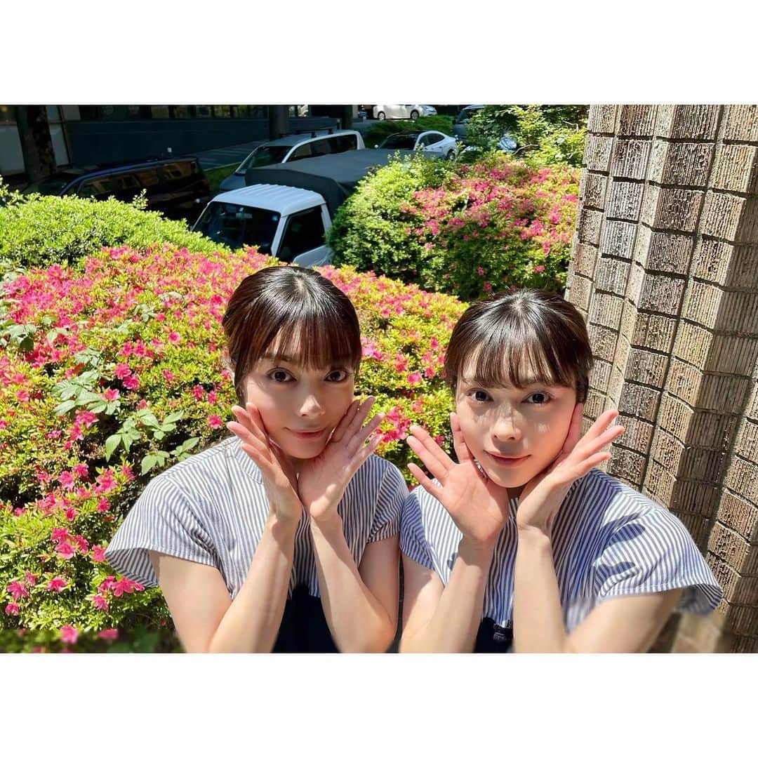 ＹＡＥ【MIO・YAE】さんのインスタグラム写真 - (ＹＡＥ【MIO・YAE】Instagram)「夏お衣装で収録でしたん🌷 今月放送されるものもあるのでまた告知しますね~🎨 #twins#双子」5月16日 19時17分 - yae_abp