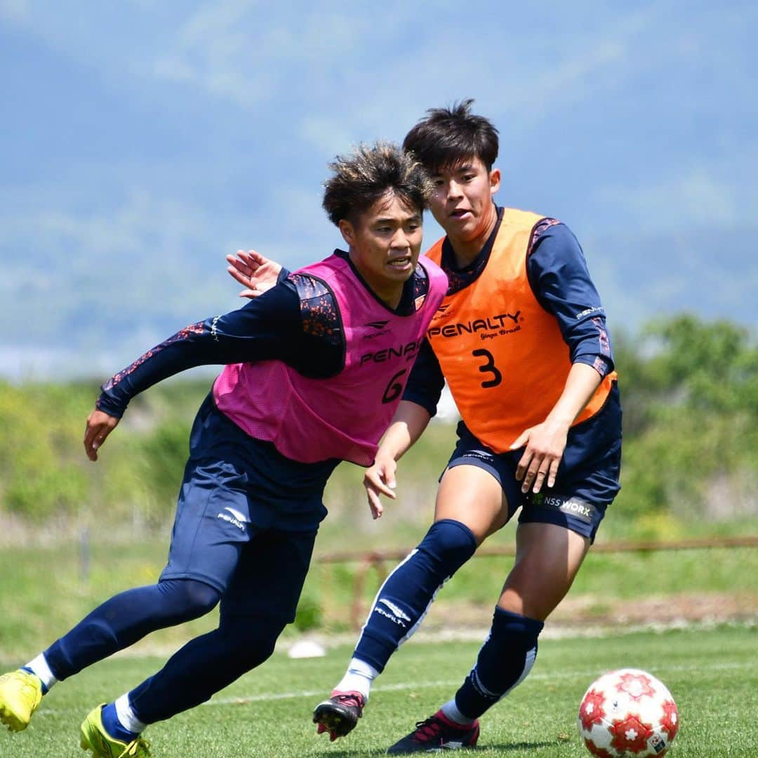 AC長野パルセイロさんのインスタグラム写真 - (AC長野パルセイロInstagram)「. 🟠2023/5/16 Training💨 . 😆💥 . . ▼next match▼ 🏆#天皇杯 1回戦 5/20(土)13:00 vs AS.Laranja Kyoto  🏟サンアル . . #長野をオレンジに #prideofnagano #acnp #パルセイロ #ac長野パルセイロ #長野 #jリーグ」5月16日 19時30分 - acnaganoparceiro.official