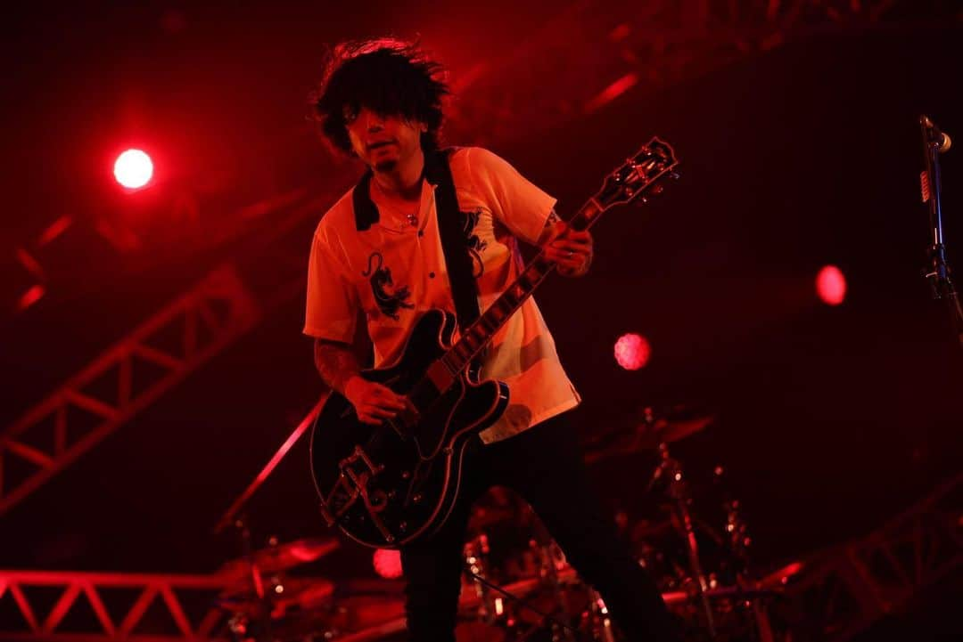 Nothing’s Carved In Stoneさんのインスタグラム写真 - (Nothing’s Carved In StoneInstagram)「【RULE's】 ⁡ MEMBERSHIP SITE "RULE's"にて、”VIVA LA ROCK 2023”のPHOTOを更新しました。 ⁡ https://fc.ncis.jp ⁡ Photo by @kappa3031  ⁡ #nothingscarvedinstone #ナッシングス #ncis #silversunrecords #ビバラ」5月16日 19時23分 - nothingscarvedinstone