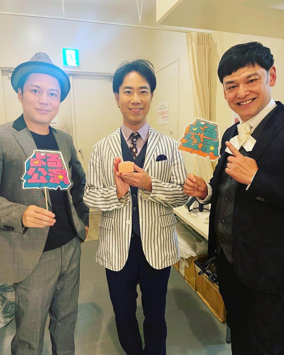 宮田麺児のインスタグラム：「そでに藤井さんが居てました。 いい漫才できました。」