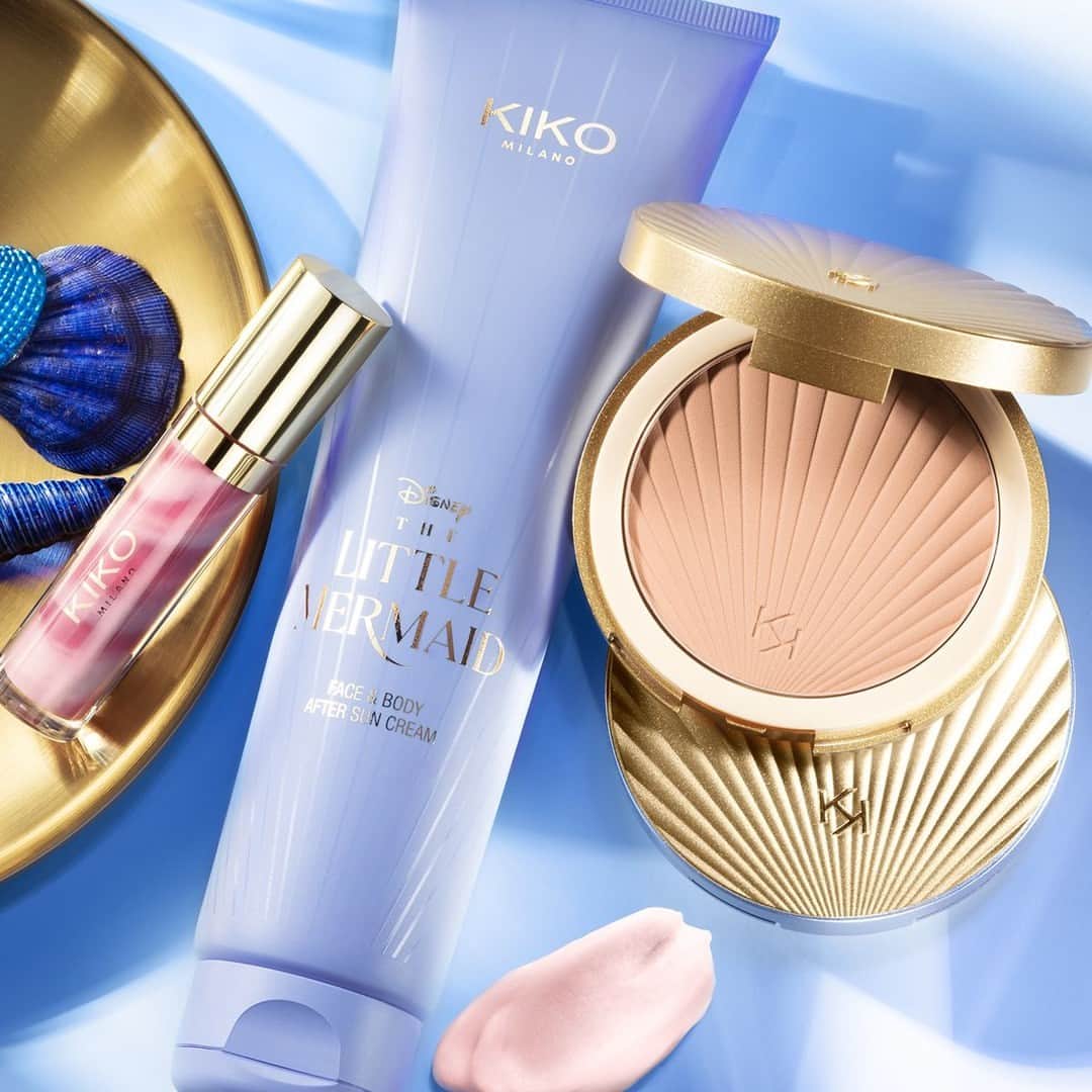 KIKO MILANOさんのインスタグラム写真 - (KIKO MILANOInstagram)「Your new seaside essentials for a glowy, sun-protected look! 🌞 Spend a day warm on the sand with these goodies from #KIKOSummer23! 🏝️🎶​⁣ @DisneyStudiosUK’s #TheLittleMermaid only in cinemas​⁣ ⁣ Powder Foundation Spf 50 02 - Face & Body After Sun Cream - Shine On Me Lipgloss 02⁣」5月16日 20時30分 - kikomilano