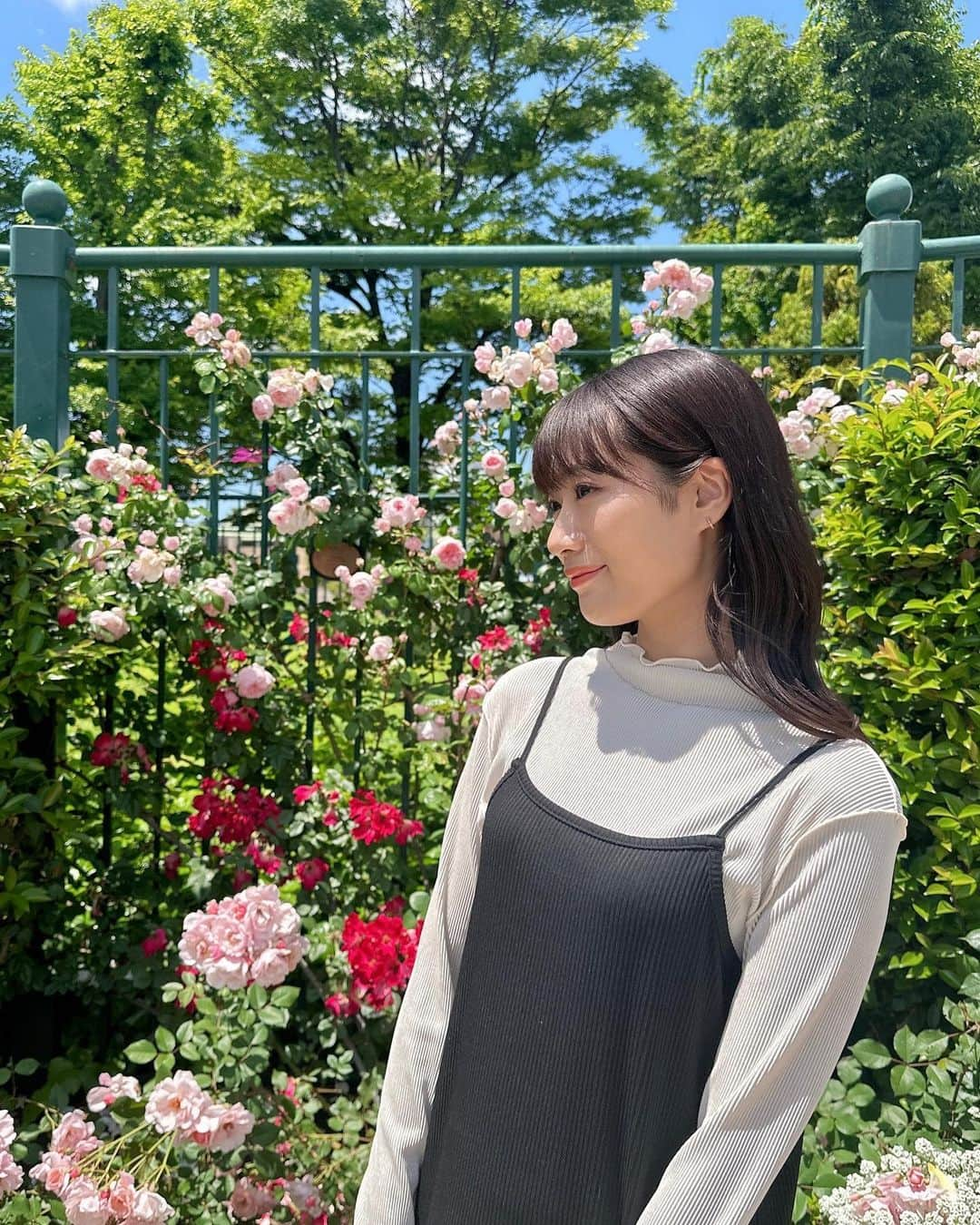 藤田奈那さんのインスタグラム写真 - (藤田奈那Instagram)「＊ ミュージカルの本番前に髪を整えてもらったのですが なかなか投稿できず…💭  今さらですが載せます🙇🏻‍♀️ 今回は幼少期の役も務めていたこともあり 前髪短め、カラーは暗めでした。  さて、来月はソロライブがあるので 少し休憩したらまた気を引き締め直して頑張ります❤️‍🔥  💈 @accomplish_salon 💇🏻‍♀️ @accomplish_shun   #RHas#RHasトリートメント #ヒト幹細胞 #ミネコラ #ミネコラトリートメント #ミネコラパーフェクト3 #プラチナミネコラ #ミネコラaccomplish #アコンプリッシュ #accomplish代官山 #accomplish #ヘアケア」5月16日 20時49分 - fujitanana_official