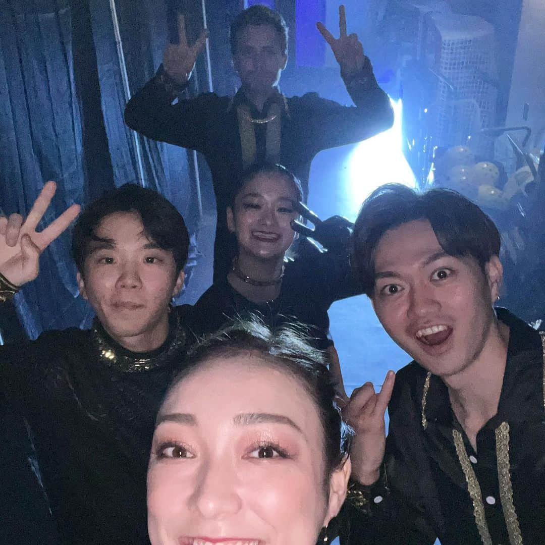 本郷理華さんのインスタグラム写真 - (本郷理華Instagram)「ICE EXPLOSION 2023 in FUKUOKA🔥⛸️❄️💥  最高すぎました！！ もう一度出来て嬉しかったです！(またやりたい) 1月の新横浜公演に続き、こんなカッコいいアイスショーに出演させて頂けた事が本当に嬉しくて、幸せな時間でした！ありがとうございます🙇🏻‍♀️ 前回の公演ですらこのショーカッコ良すぎる！と思っていたのに、今回は更にパワーアップしていました🔥 6公演は長いようでとても短かったです！あっという間に終わってしまいました🥹 また皆さんと滑りたいです😆⛸️ みんな大好きです🥰 Thank you everyone🥰 Miss you already 🥹 I hope to see you again soon !!」5月16日 20時56分 - rika_hongo