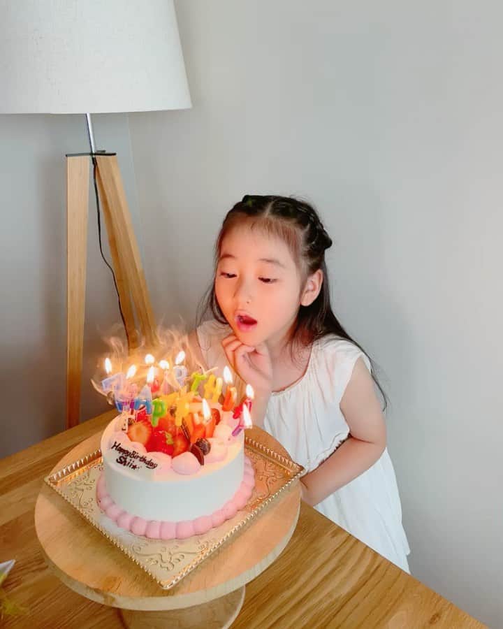 Qoo Bee Littleのインスタグラム：「♡Happy Birthday 5.16♡  Shii ７さいおめでとう🎂」