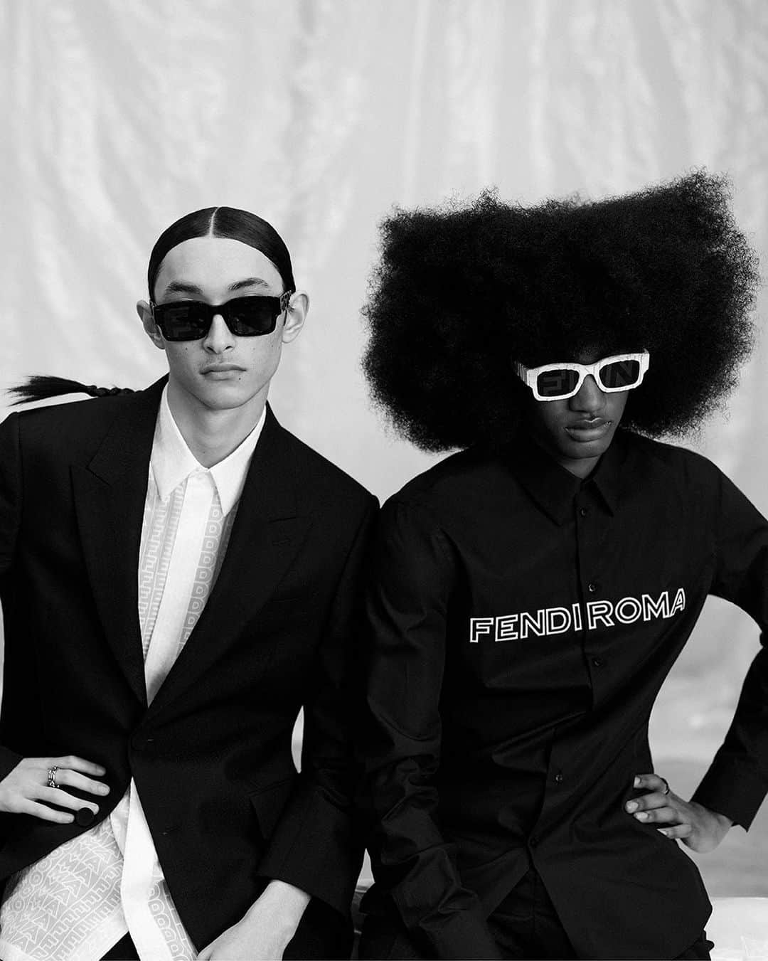 Fendiのインスタグラム：「Playing with the Fendi Roma logo, Marc Jacobs' powerful creativity makes new statements in #MarcJacobsXFendi.  Artistic Director of Accessories and Menswear: @silviaventurinifendi  Artistic Director of Jewelry: @delfinadelettrez Artistic Director: @themarcjacobs  Photography: @brunostaub   Styling: @ganio Makeup: @makiryoke Hair: @jimmypaulhair Set Design: @mattjacksonmattjackson  Casting: @piergiorgio  Models: Aiden Goldman, Jonas Manuel」