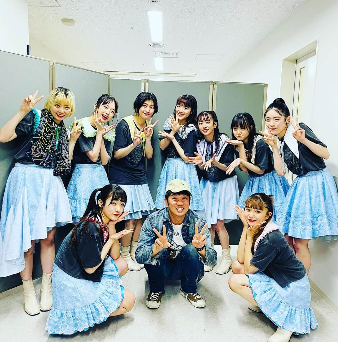 木本武宏さんのインスタグラム写真 - (木本武宏Instagram)「・・・  エビ中ツアー 大宮ソニックシティホールのライブに行ってきた😊  新メンバーが入ったエビ中も最高‼︎  りったんがしっかりしたお姉さんになってて感動した  含みを持たせた言い方で申し訳ないけど  みんなほんまにありがとう  #エビ中 #私立恵比寿中学 #100%ebism」5月16日 21時18分 - tkokimoto