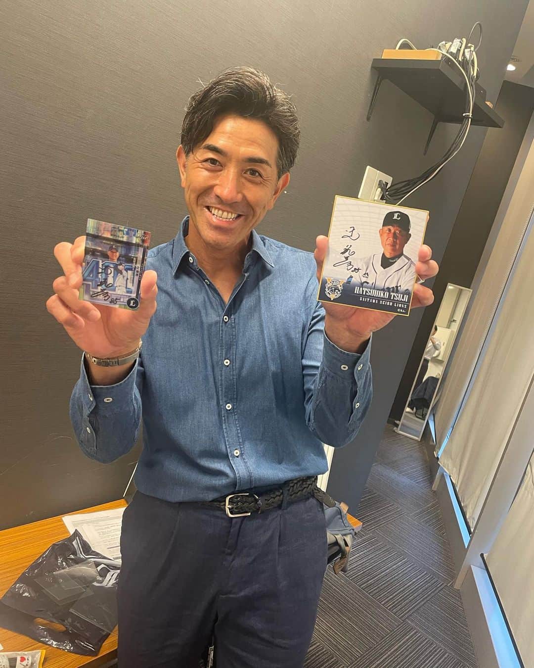 G.G.佐藤のインスタグラム：「前埼玉西武ライオンズ監督の辻発彦さんと、念願のトークイベント 最初めちゃくちゃ緊張したけど、面白くて優しい、辻さんに助けていただきました！ 今後は辻さんのバーターで別のイベントにも呼んで欲しい、G.G.佐藤です！ #劇団獅子」