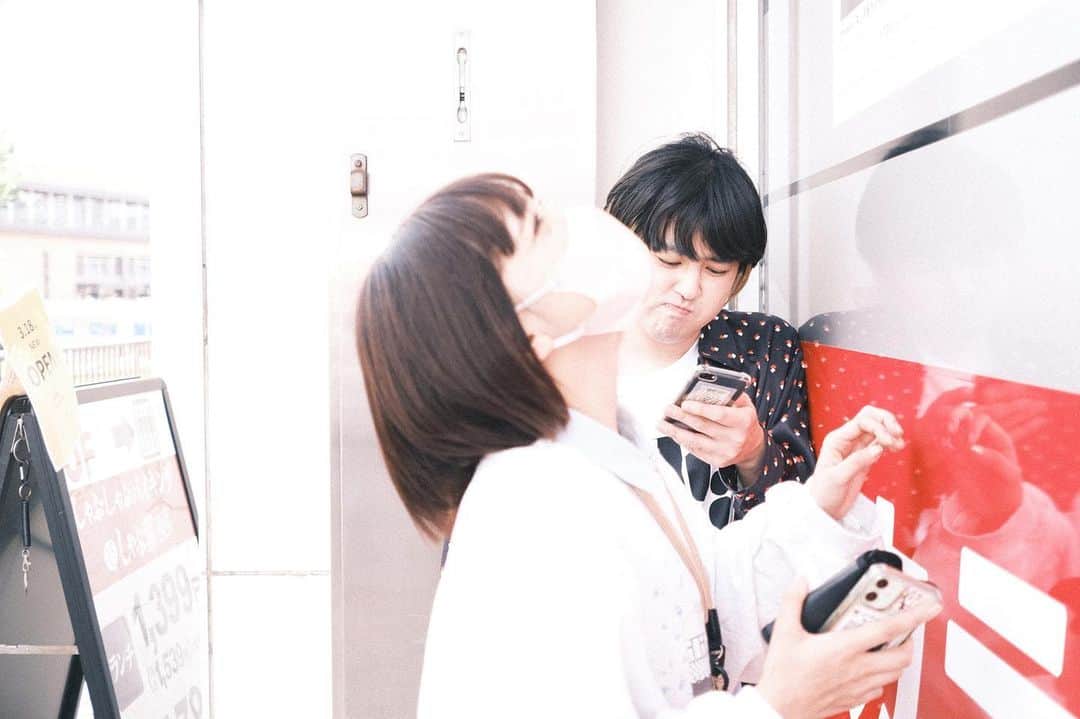 幹葉（スピラ・スピカ）のインスタグラム：「#幹葉美味しい思い出 🥲✨  仙台に到着して、牛タンを食べようと出かけたものの 行こうとしたお店がことごとく行列で撃沈する我ら  帰りの車内で無事、美味しい美味しい牛タンを食べられました🍱🙏‎🤍  #ぎゅっとずっとツアー #宮城 #仙台 #牛タン」