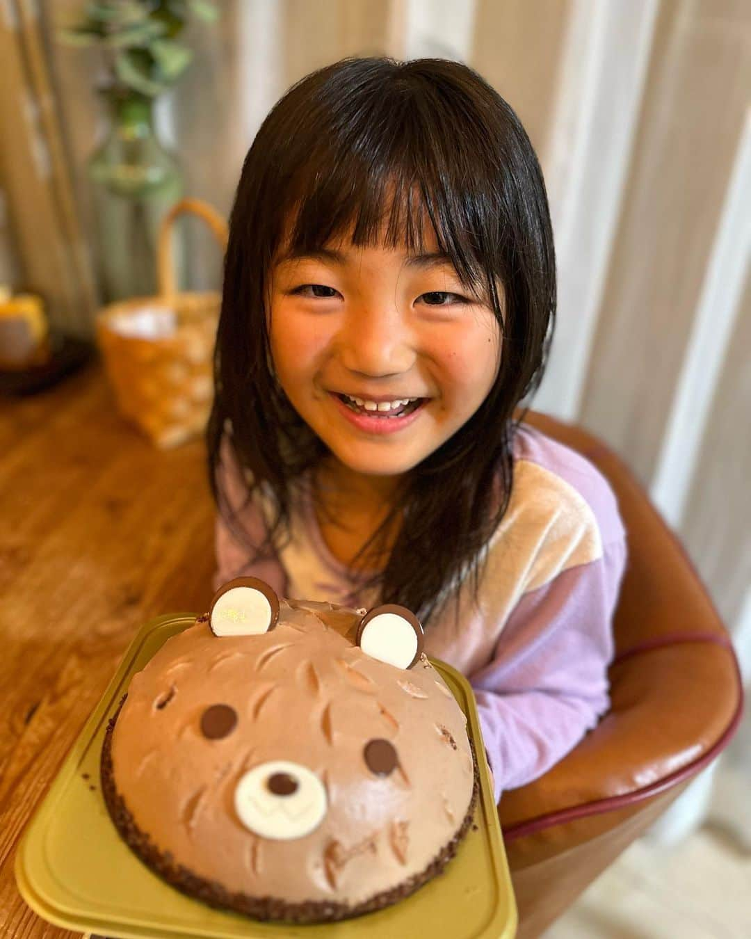 大友愛さんのインスタグラム写真 - (大友愛Instagram)「末っ子ちゃん6歳の誕生日🎂  おめでとぉ🩷🩷  これからも癒しをよろしくねッ🥰  #愛心 #aco #秋本さんチの愛心ちゃん #6歳の誕生日  @hiroyuki_akimoto_1.31」5月16日 21時58分 - ai_dayooon