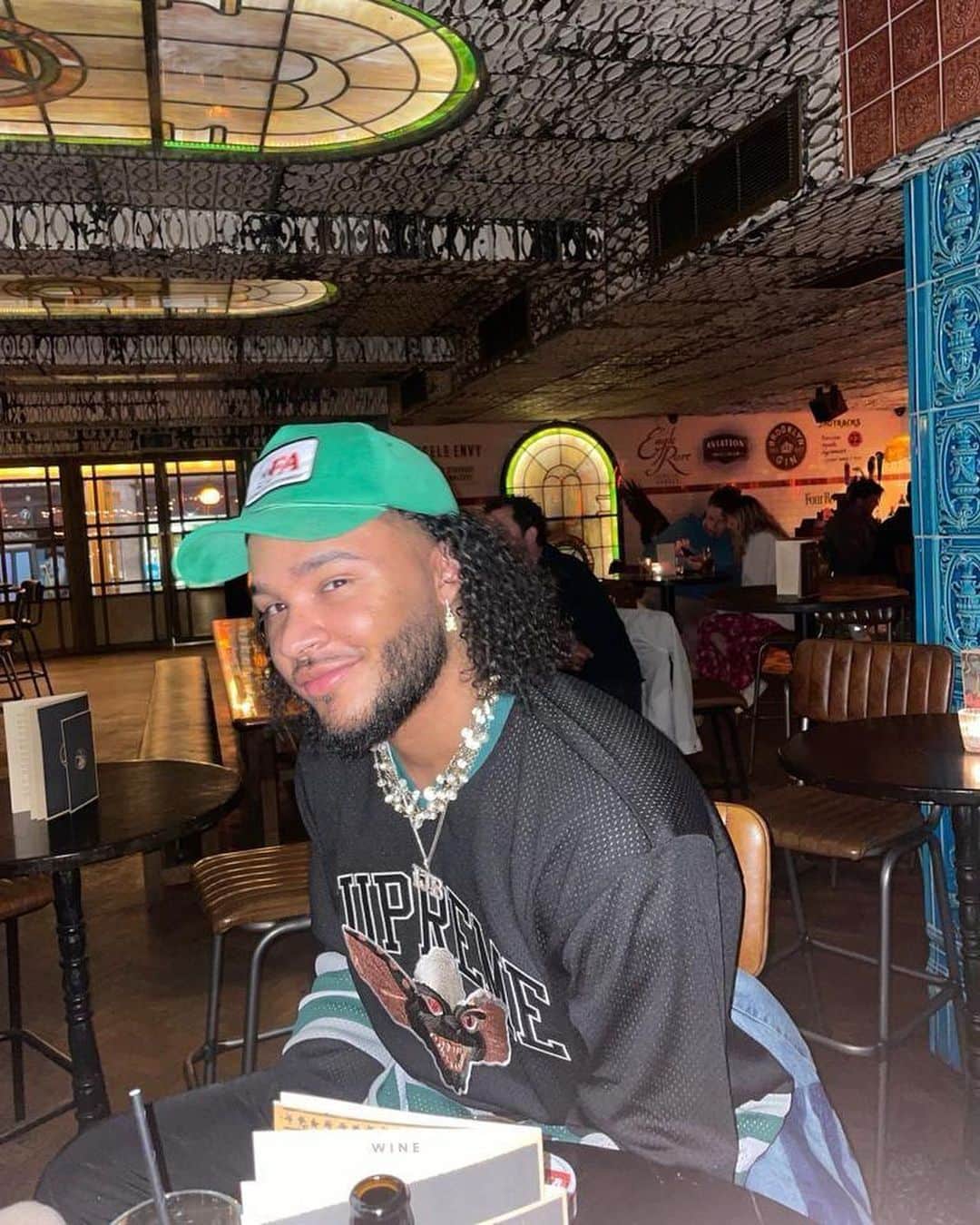 アイザイア・ブラウンさんのインスタグラム写真 - (アイザイア・ブラウンInstagram)「all my life, they been tryin’ to keep me down💚」5月16日 22時08分 - izzyjaybrown