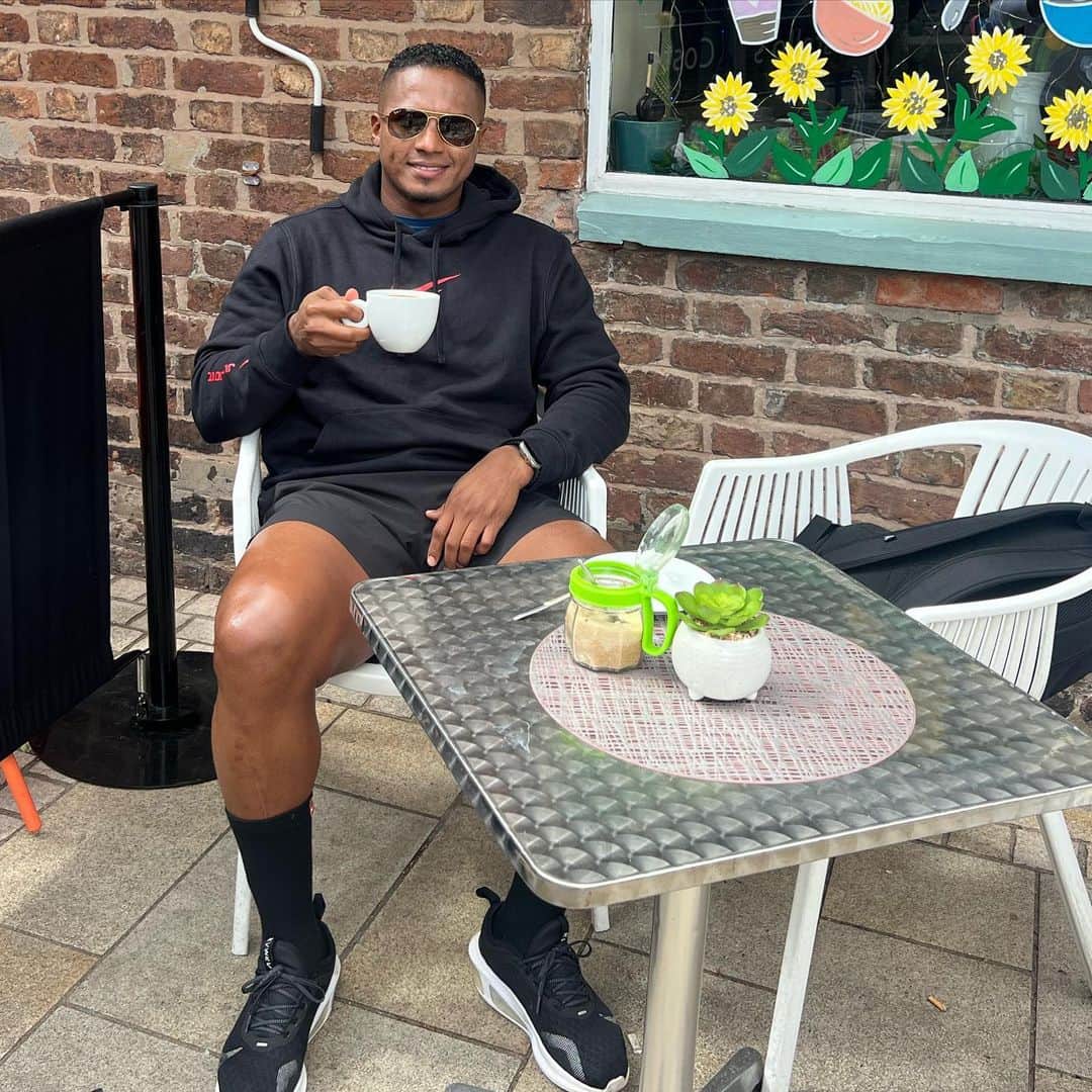 のインスタグラム：「Tranquility is priceless.❤️💪🏾 La tranquilidad no tiene precio.🫶」