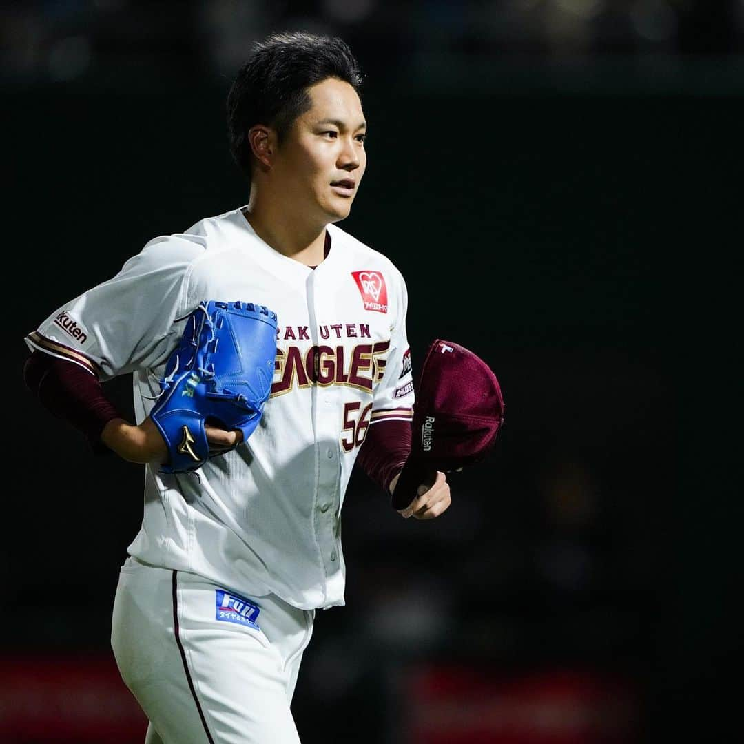 東北楽天ゴールデンイーグルスさんのインスタグラム写真 - (東北楽天ゴールデンイーグルスInstagram)「⚾️  ⚾️E 3-0 H⚾️ きたぎんボールパークでの初めての試合を快勝で飾る✨✨✨ 早川選手は7回124球7安打無失点5奪三振の快投で2勝目‼️ 8回は内選手、鈴木翔天選手、酒居選手の継投で無失点👍🏼 最後は松井裕樹選手が三者凡退で締めて6セーブ目‼️ 打っては山﨑選手が4回に先制の2号ソロ🔥 さらに7回には浅村選手が7号ソロを放つと 続くフランコ選手も5号ソロを放って大きな追加点💥💥  #鷲が掴む #rakuteneagles  #早川隆久 #山﨑剛 #鈴木翔天 #浅村栄斗 #マイケルフランコ #酒居知史  #松井裕樹 #炭谷銀仁朗  #きたぎんボールパーク」5月16日 22時12分 - rakuten_eagles