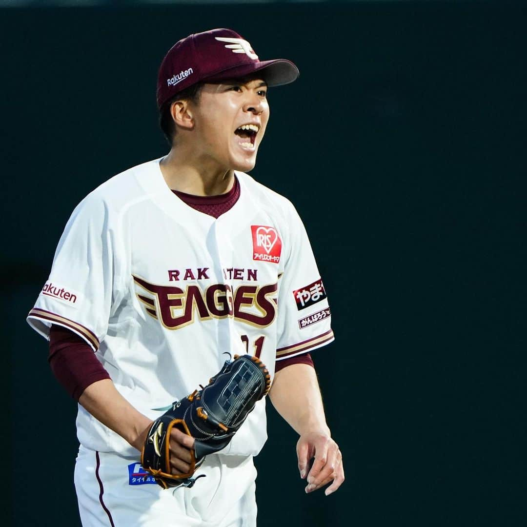 東北楽天ゴールデンイーグルスさんのインスタグラム写真 - (東北楽天ゴールデンイーグルスInstagram)「⚾️  ⚾️E 3-0 H⚾️ きたぎんボールパークでの初めての試合を快勝で飾る✨✨✨ 早川選手は7回124球7安打無失点5奪三振の快投で2勝目‼️ 8回は内選手、鈴木翔天選手、酒居選手の継投で無失点👍🏼 最後は松井裕樹選手が三者凡退で締めて6セーブ目‼️ 打っては山﨑選手が4回に先制の2号ソロ🔥 さらに7回には浅村選手が7号ソロを放つと 続くフランコ選手も5号ソロを放って大きな追加点💥💥  #鷲が掴む #rakuteneagles  #早川隆久 #山﨑剛 #鈴木翔天 #浅村栄斗 #マイケルフランコ #酒居知史  #松井裕樹 #炭谷銀仁朗  #きたぎんボールパーク」5月16日 22時12分 - rakuten_eagles