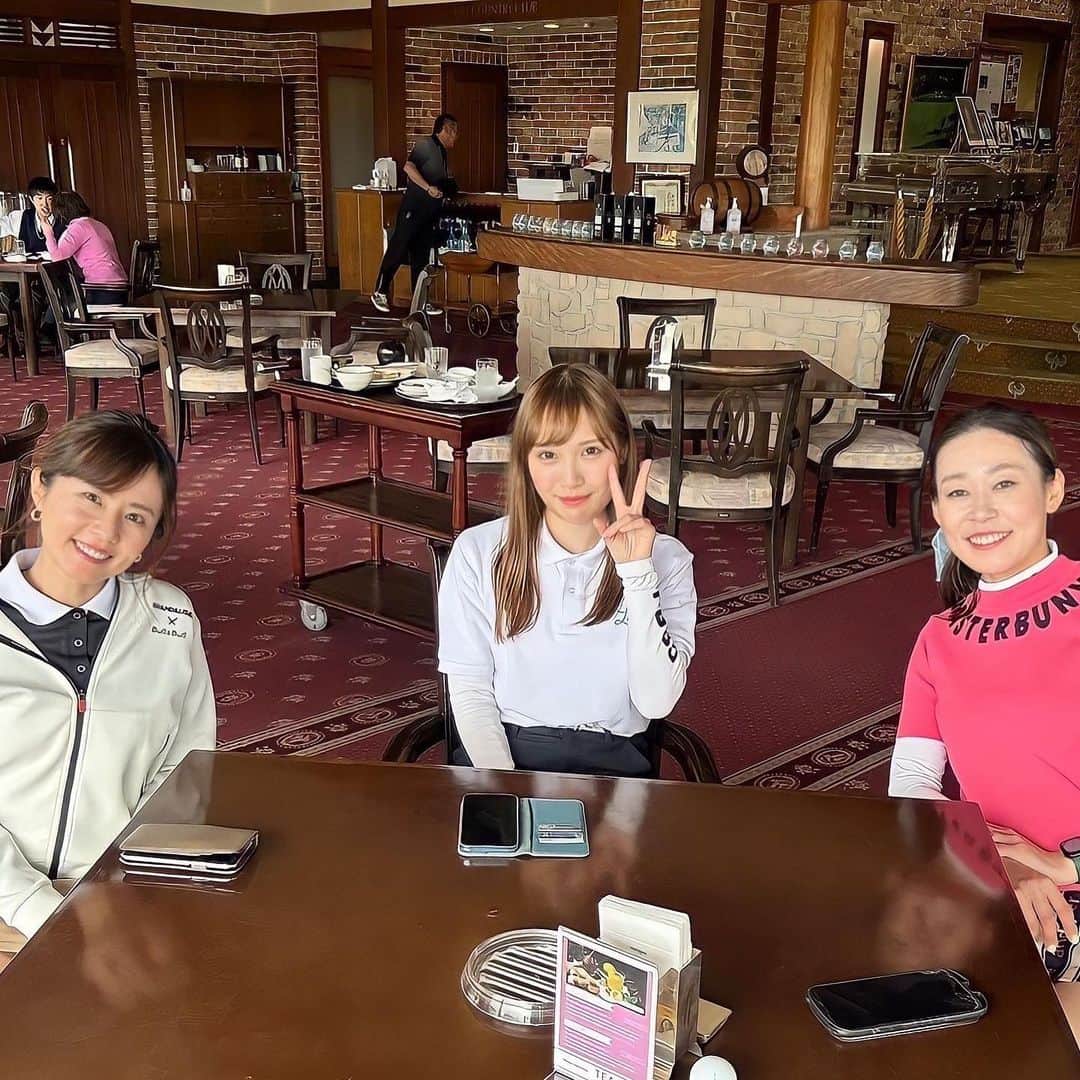 めるのグルメインスタ