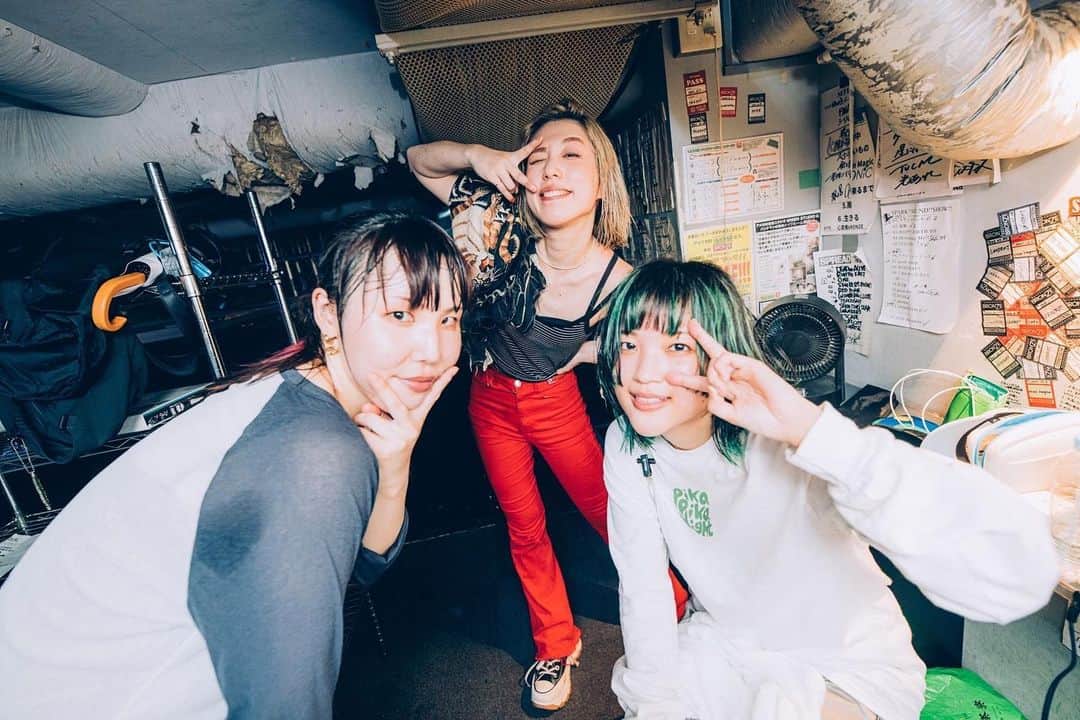 Hump Backのインスタグラム